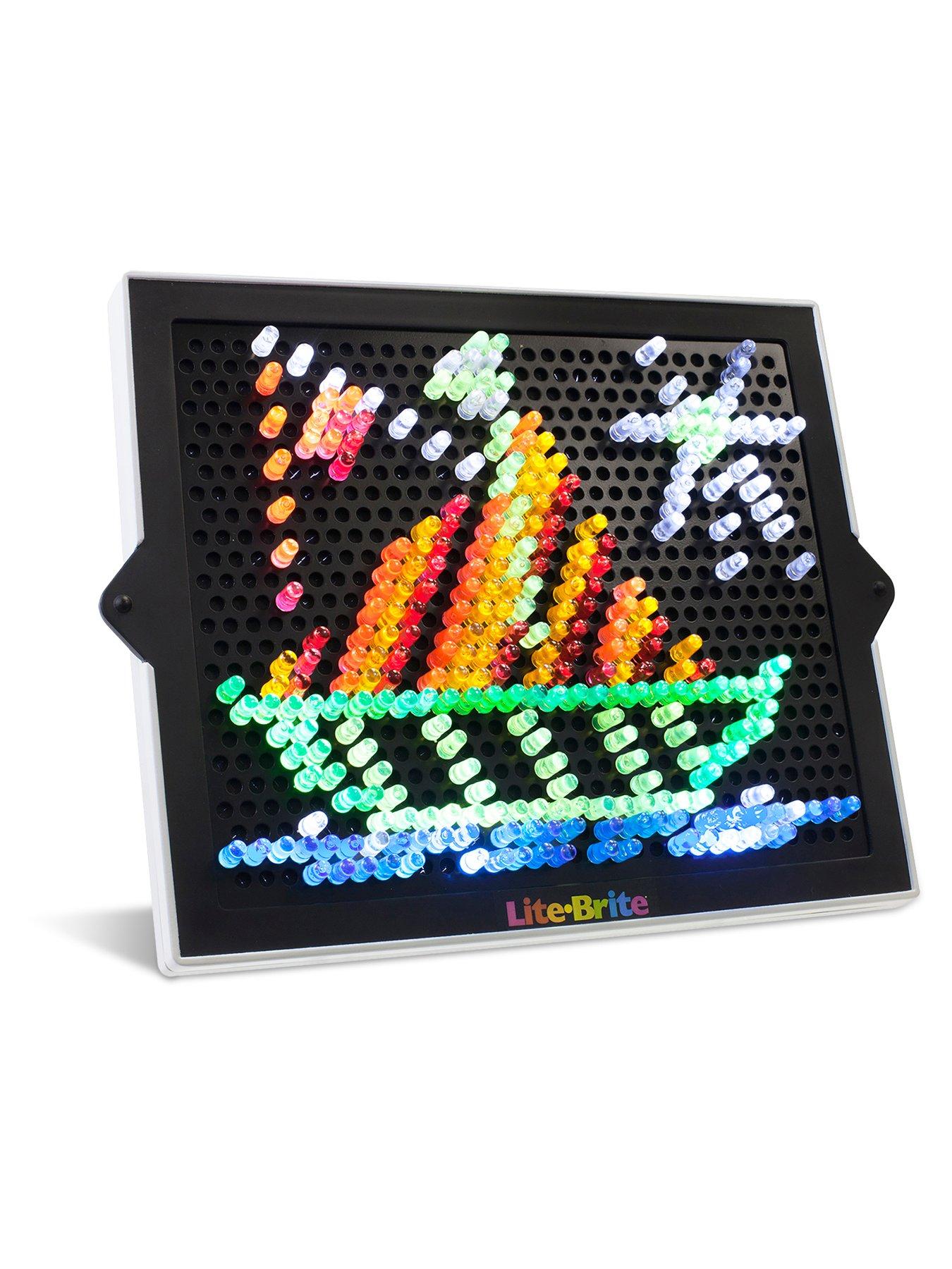 lite-brite-ultimate-classicoutfit