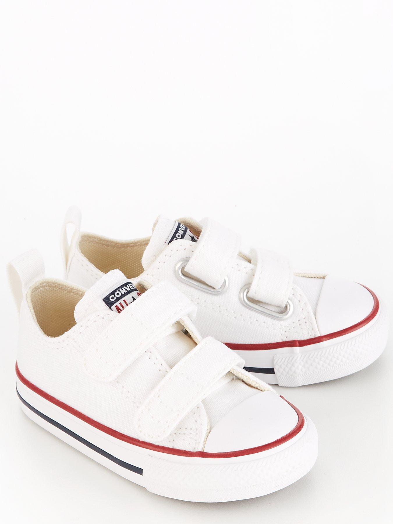 converse-infant-unisex-easy-on-velcro-canvas-ox-trainers-whitestillFront