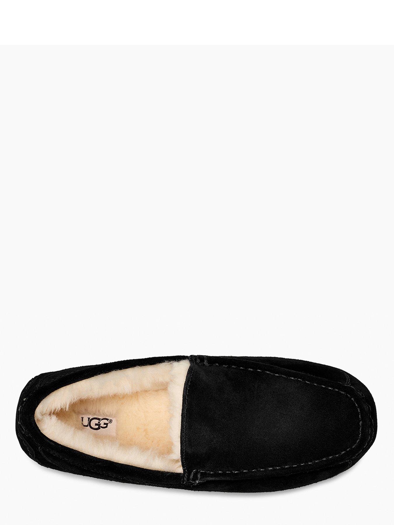 ugg-mens-ascot-slipper-blackoutfit