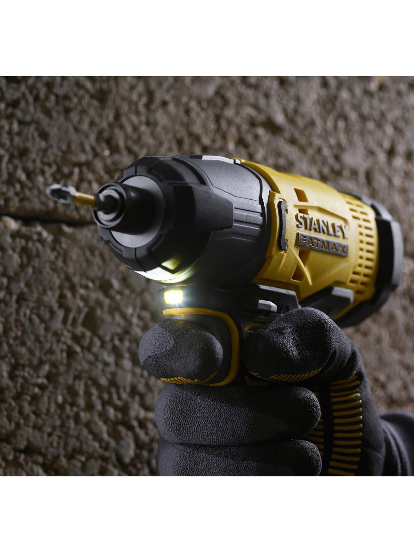 stanley-fatmax-fatmaxreg-v20-18v-combi-drill-and-impact-driver-sfmck465d2s-gbdetail