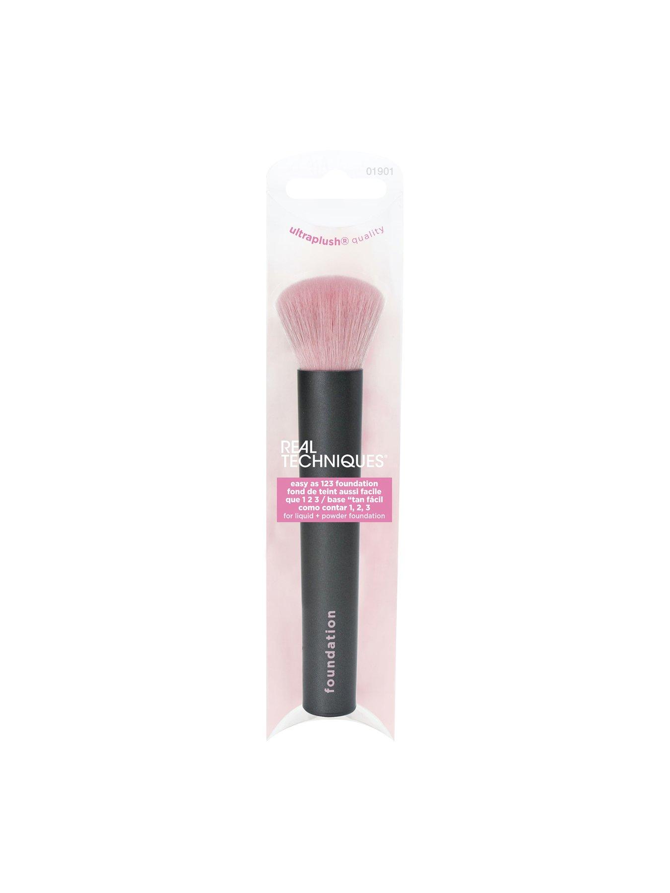 Image 3 of 4 of Real Techniques Easy as 1 2 3 Foundation Brush