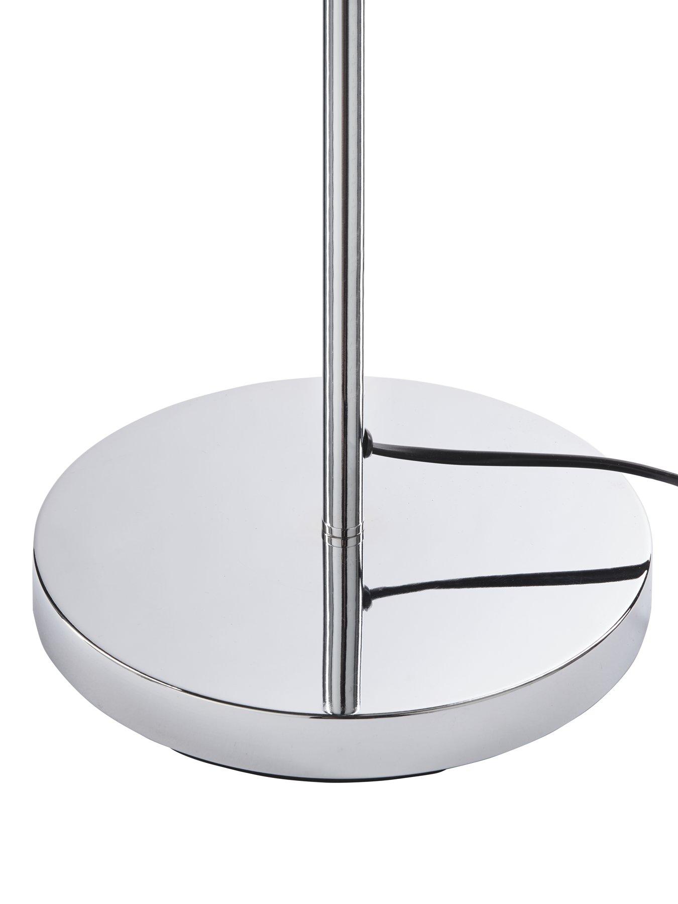 everyday-langley-floor-lamp-whiteoutfit