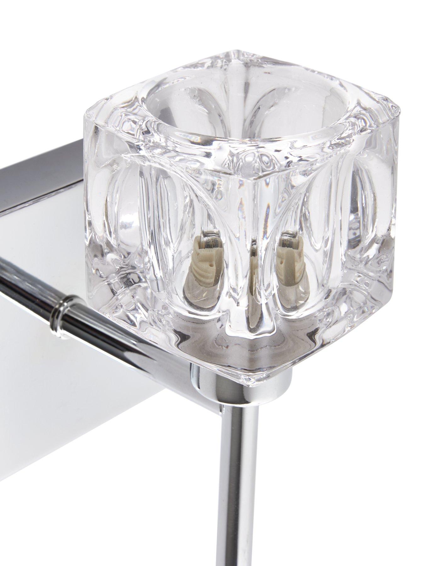 the-very-collection-ice-cube-wall-lightoutfit