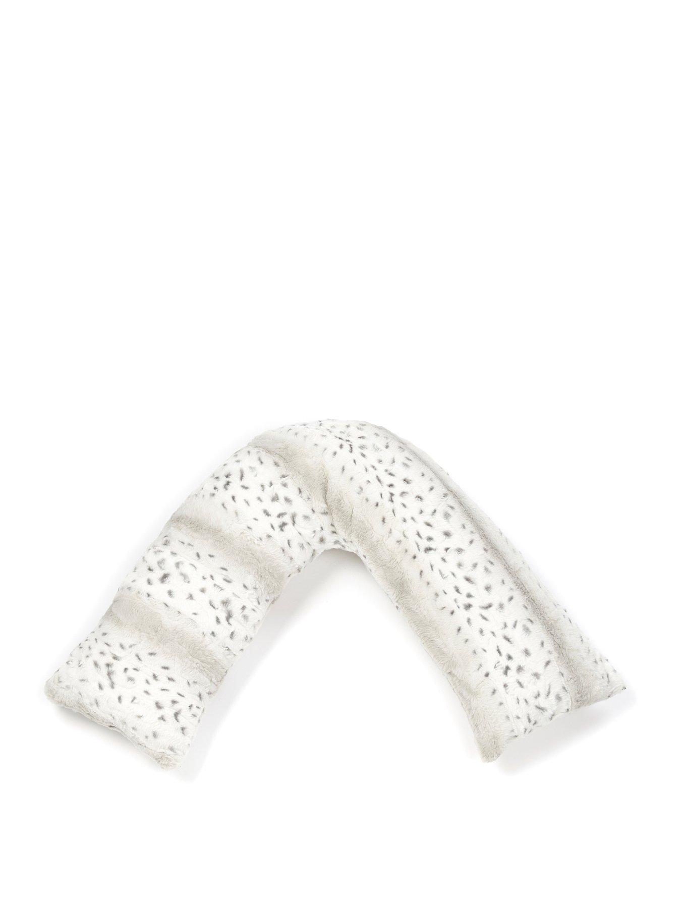 the-very-collection-faux-fur-v-shaped-pillow-snow-leopardstillFront
