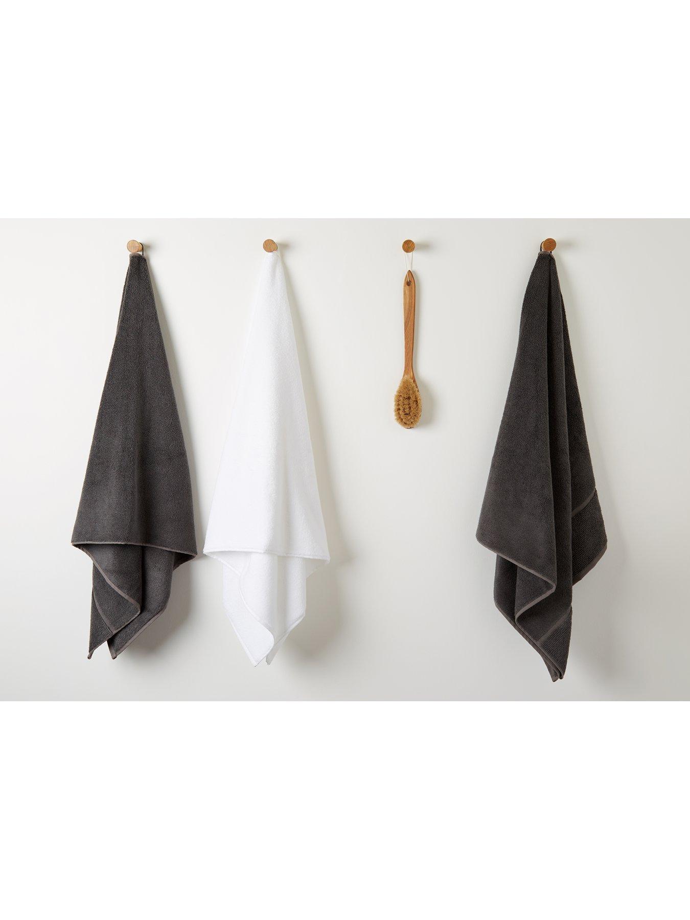 panda-london-bamboo-bath-sheetback