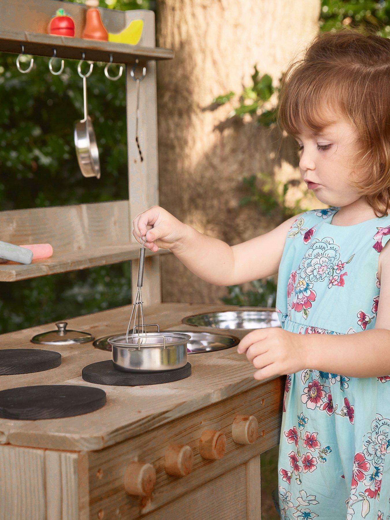 Image 4 of 5 of Sportspower Premium Mud Kitchen