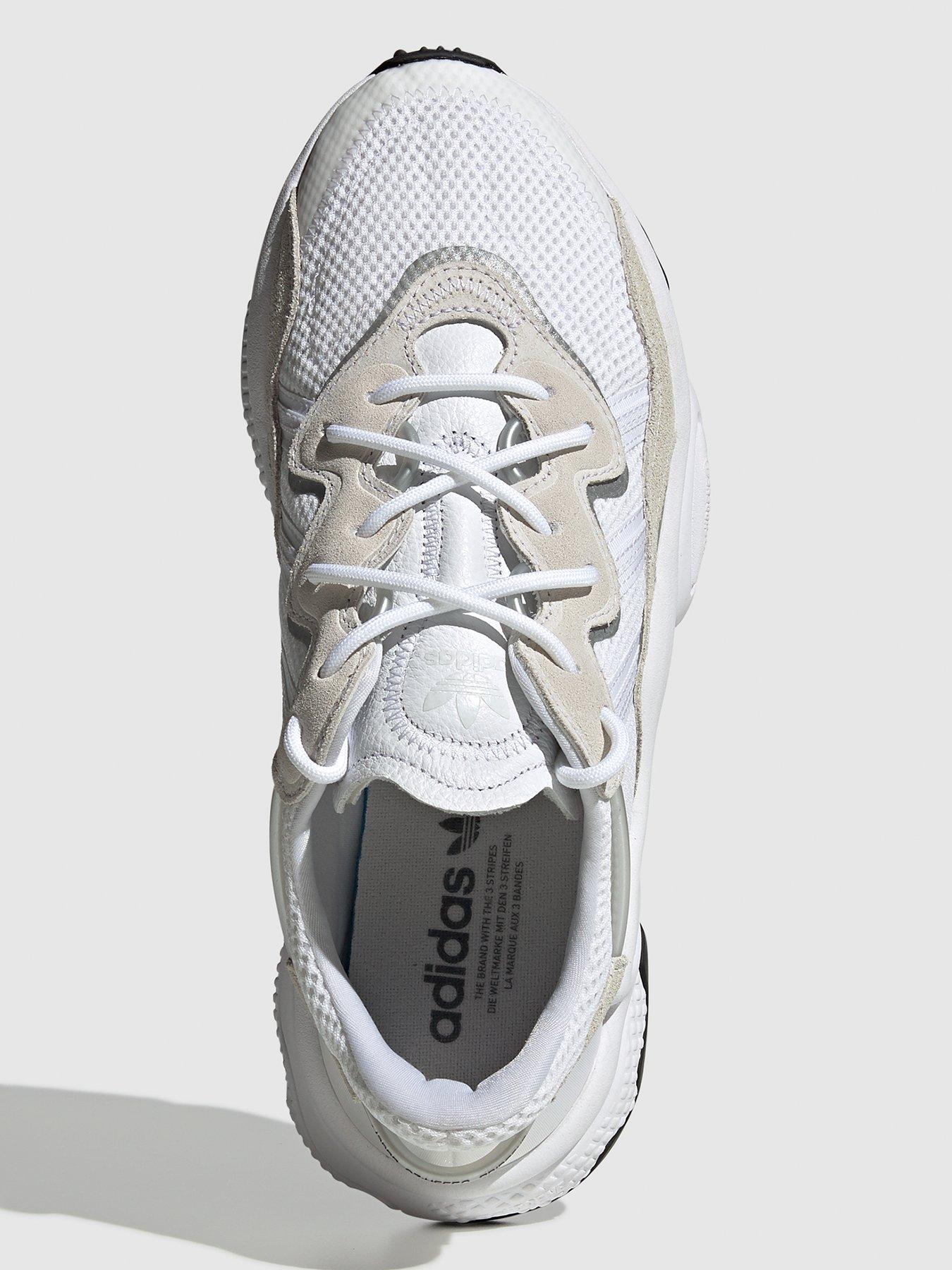 adidas-originals-ozweego-whitewhiteoutfit