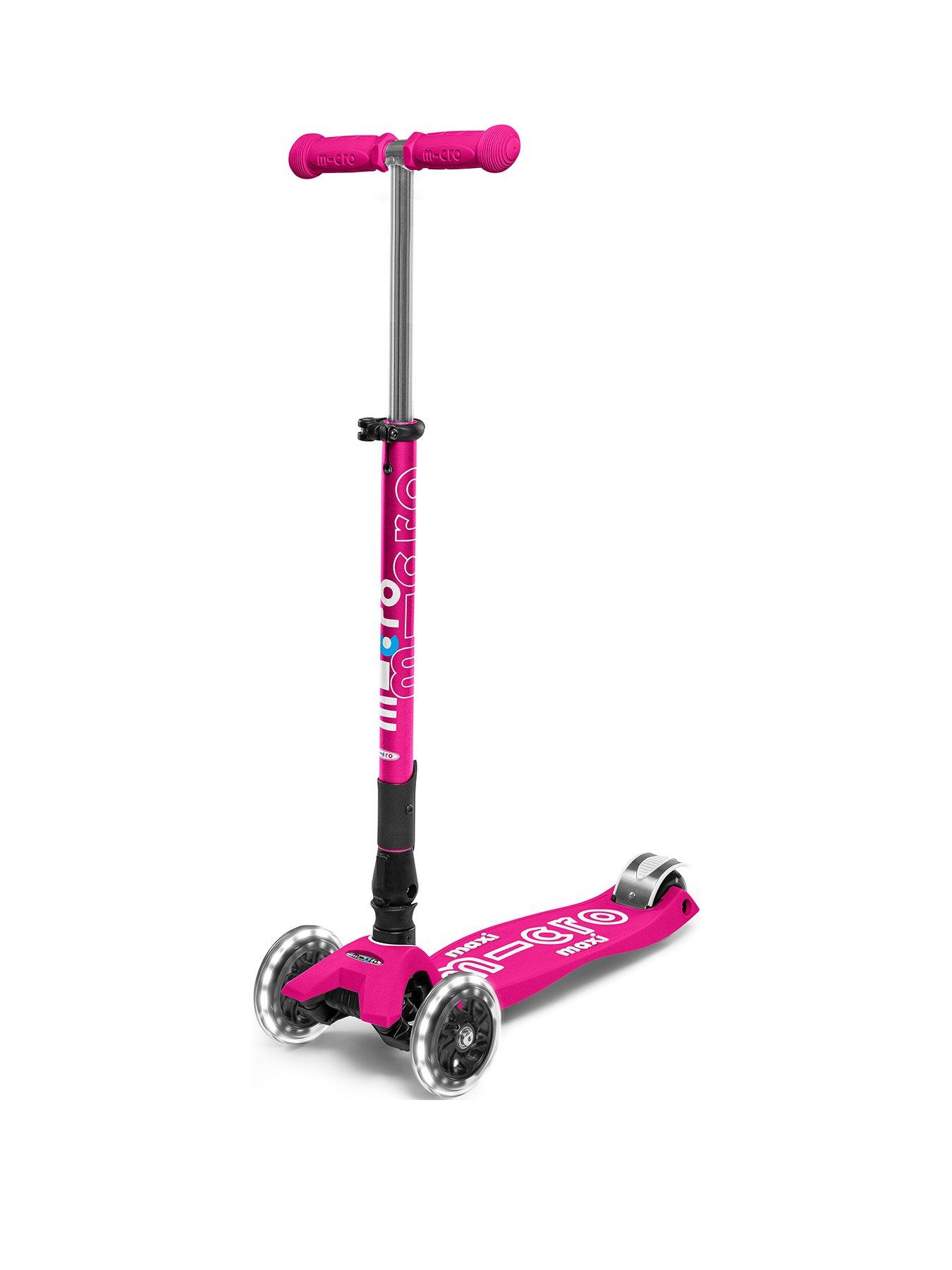 micro-scooter-maxi-micro-deluxe-foldablenbspscooter-with-led-wheelsnbsp-nbsppinkfront