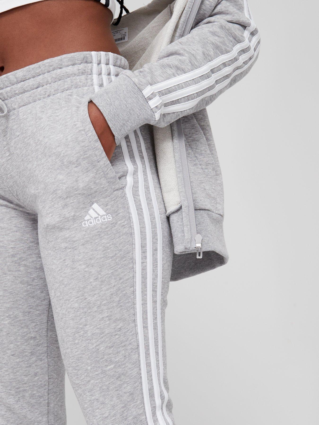 adidas-sportswear-essentials-3-stripes-french-terry-cuffed-joggers-greywhiteoutfit