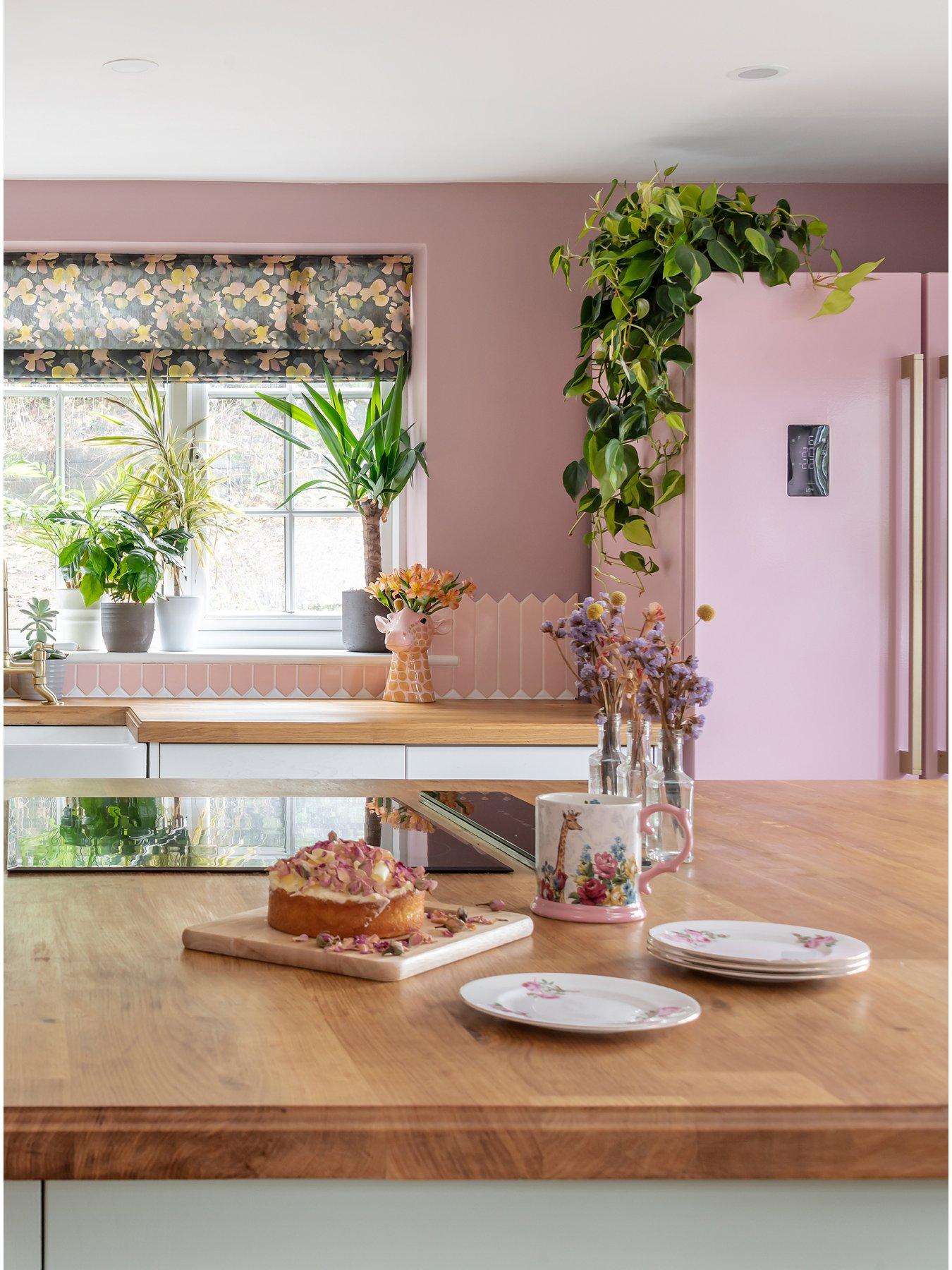 Image 2 of 5 of Rust-Oleum Chalky Finish 2.5-litre Wall Paint &ndash; Little Light