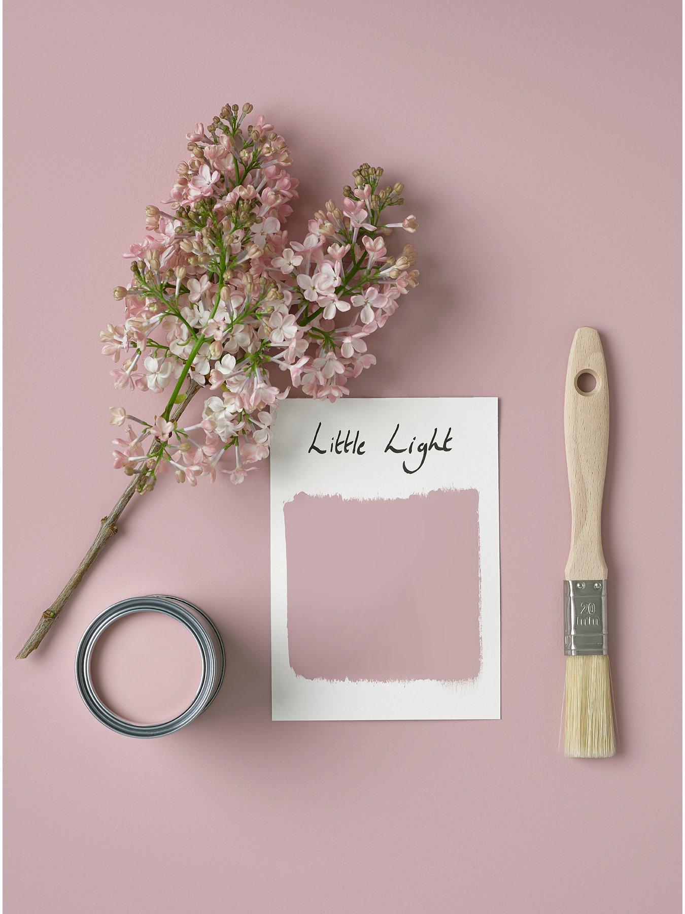 Image 4 of 5 of Rust-Oleum Chalky Finish 2.5-litre Wall Paint &ndash; Little Light