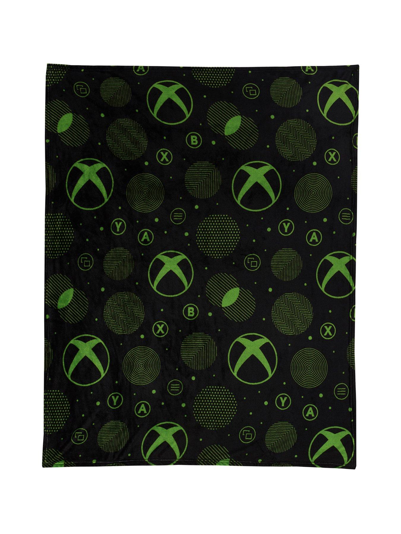 xbox-sphere-fleece-blanket-multiback