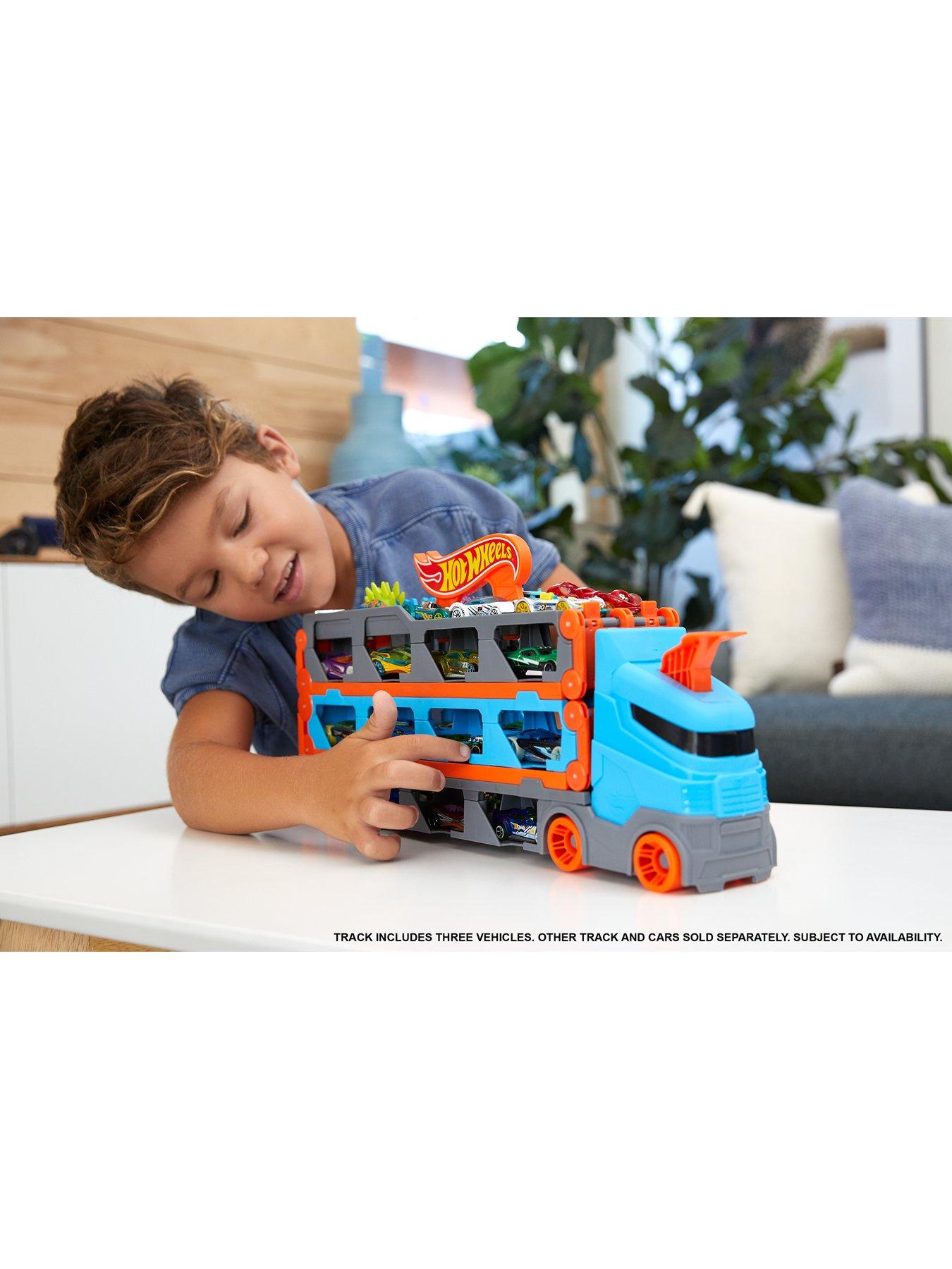 Image 5 of 8 of Hot Wheels Speedway Hauler Carrier with 3 Toy Cars