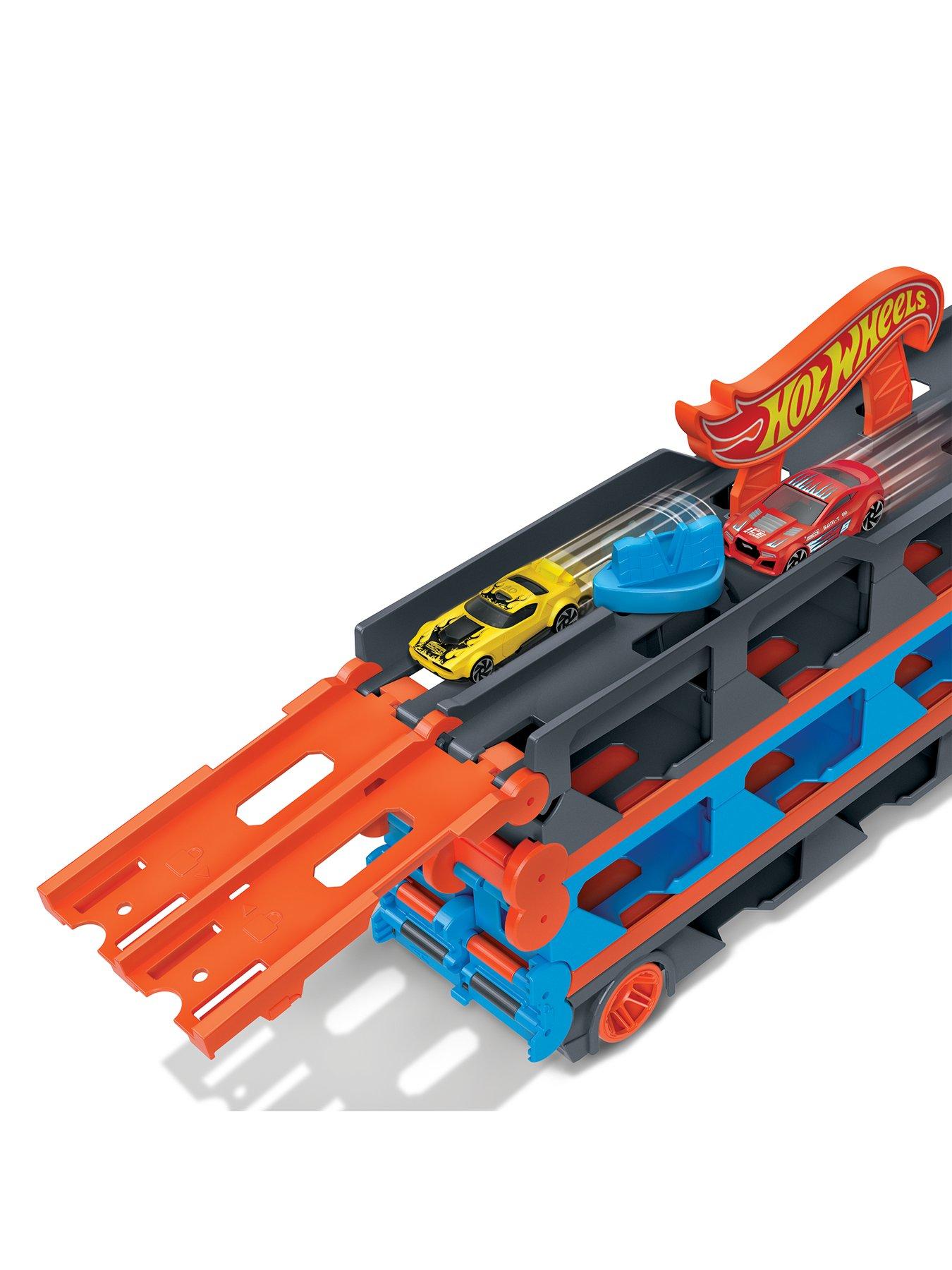 Image 7 of 8 of Hot Wheels Speedway Hauler Carrier with 3 Toy Cars