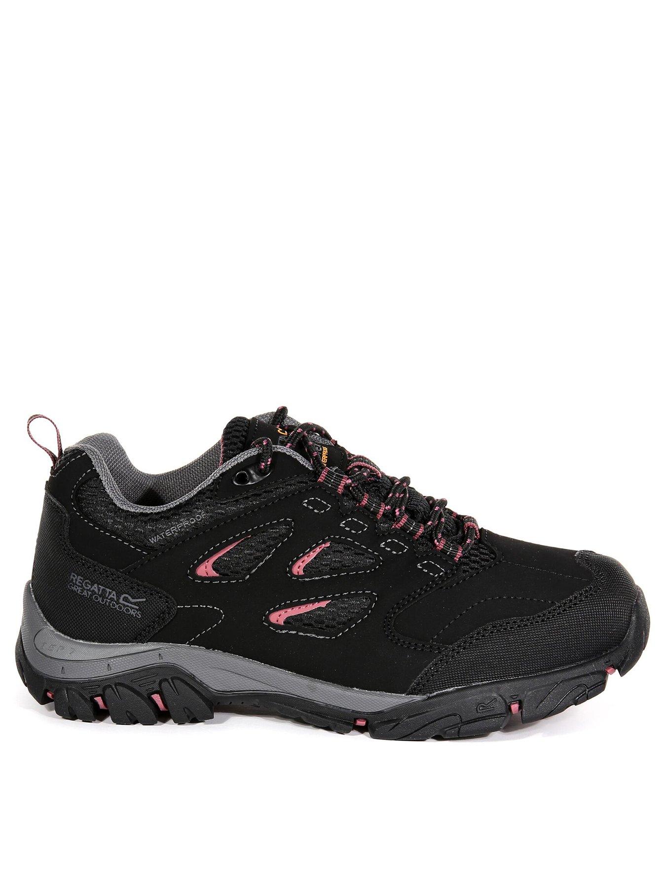Image 2 of 6 of Regatta Womens Holcombe Iep Low Walking Shoes - Black/red