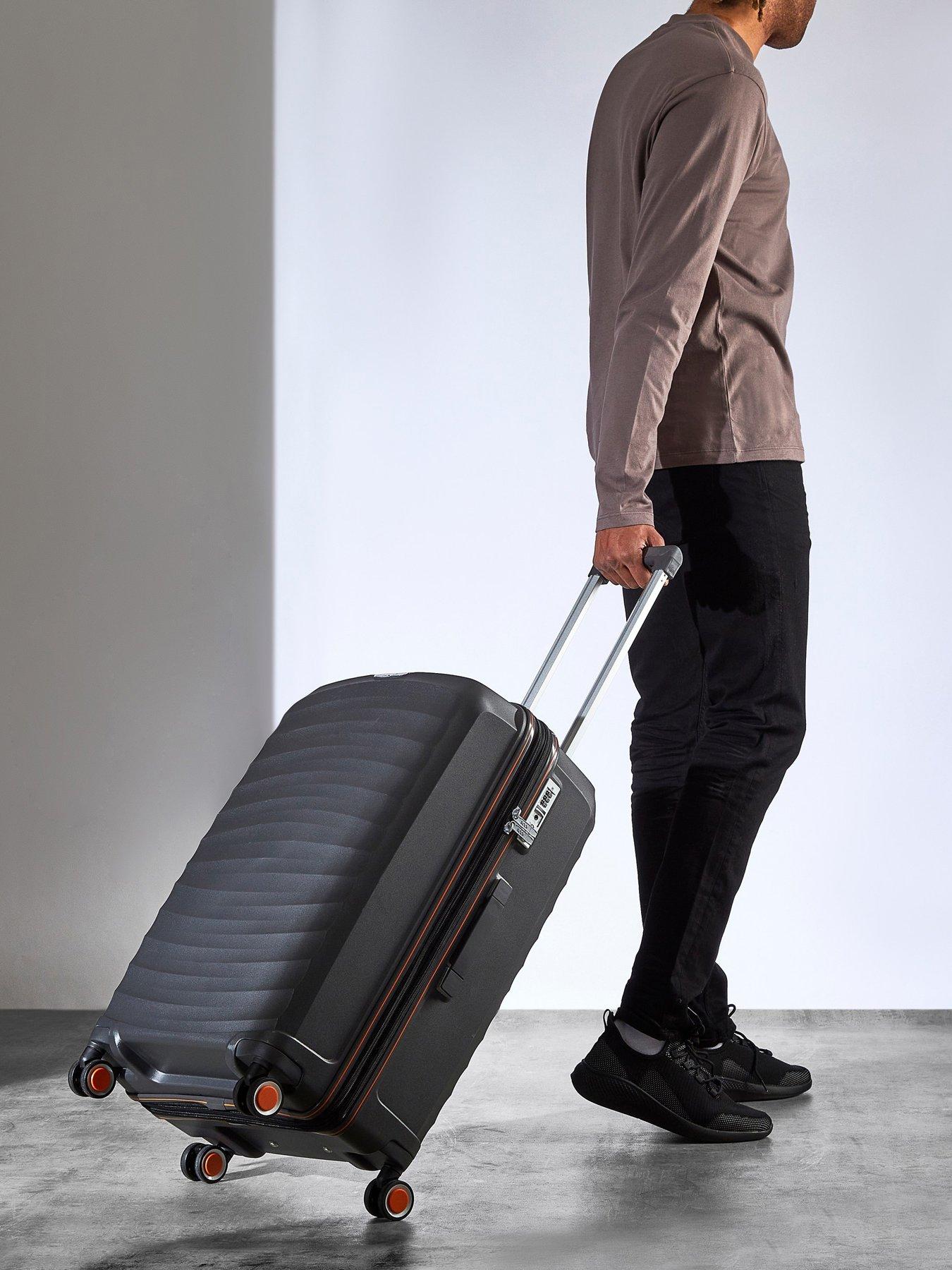 rock-luggage-sunwave-medium-8-wheel-suitcase-charcoaloutfit