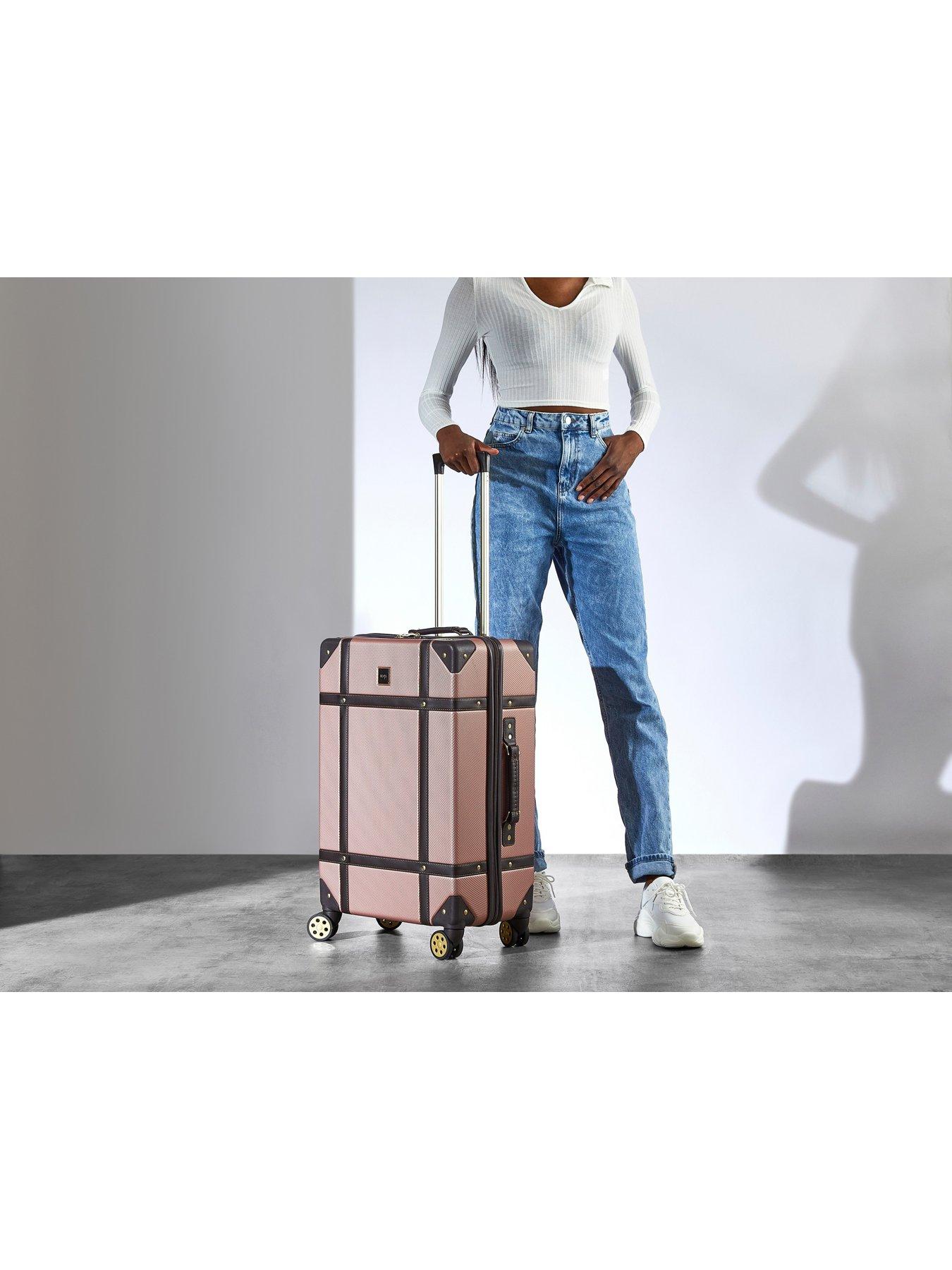 rock-luggage-vintage-medium-8-wheel-suitcase-rose-pinkoutfit