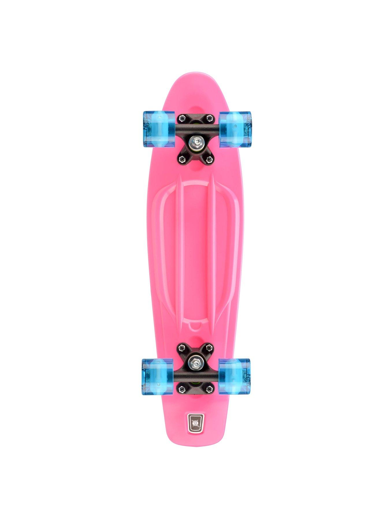 xootz-22-skateboard-with-led-wheels-pinkoutfit