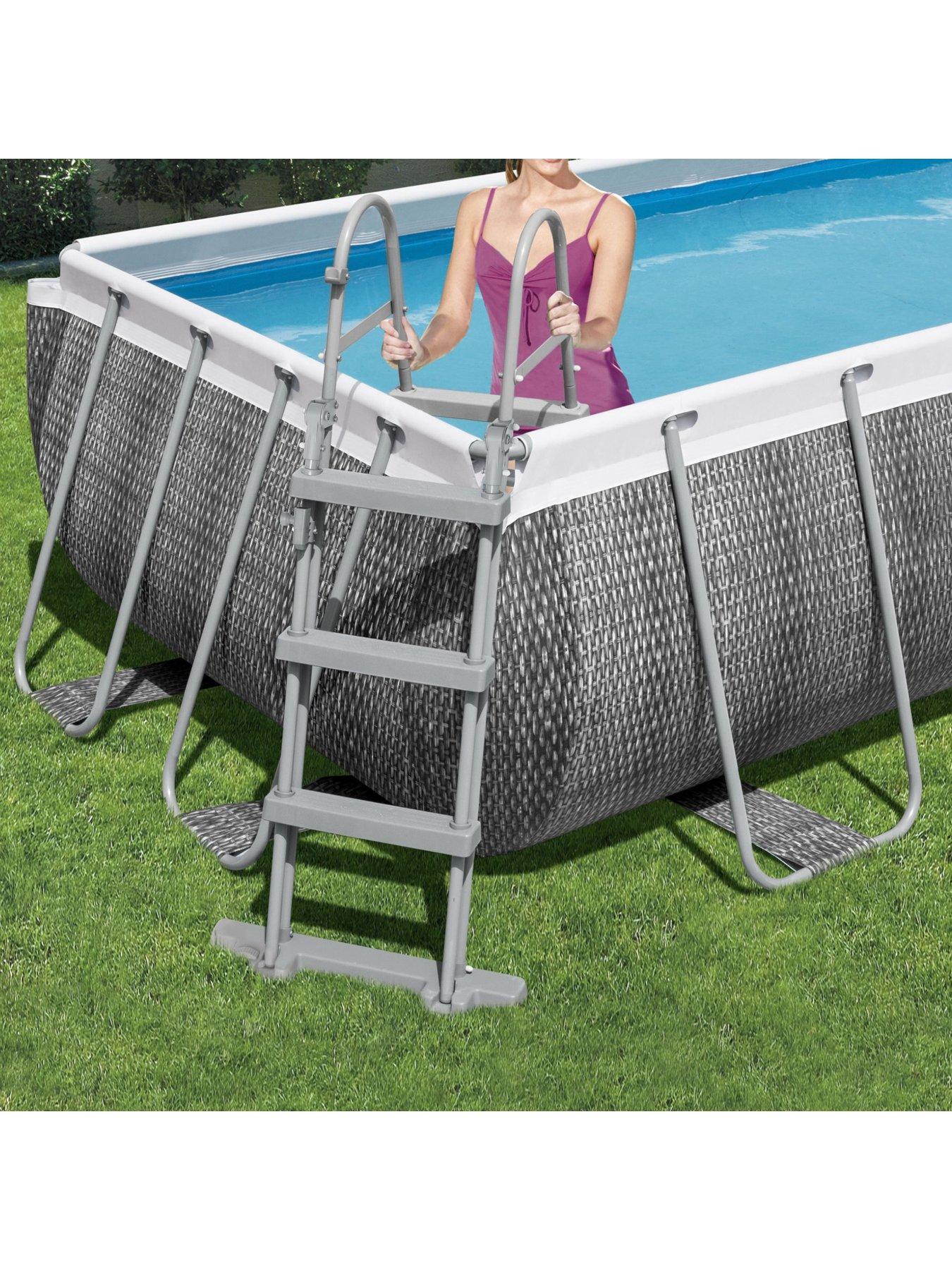 Image 4 of 4 of Bestway 13 x&nbsp;6ft&nbsp;Power Steel Rattan Pool Set, Filter Pump with Ladder