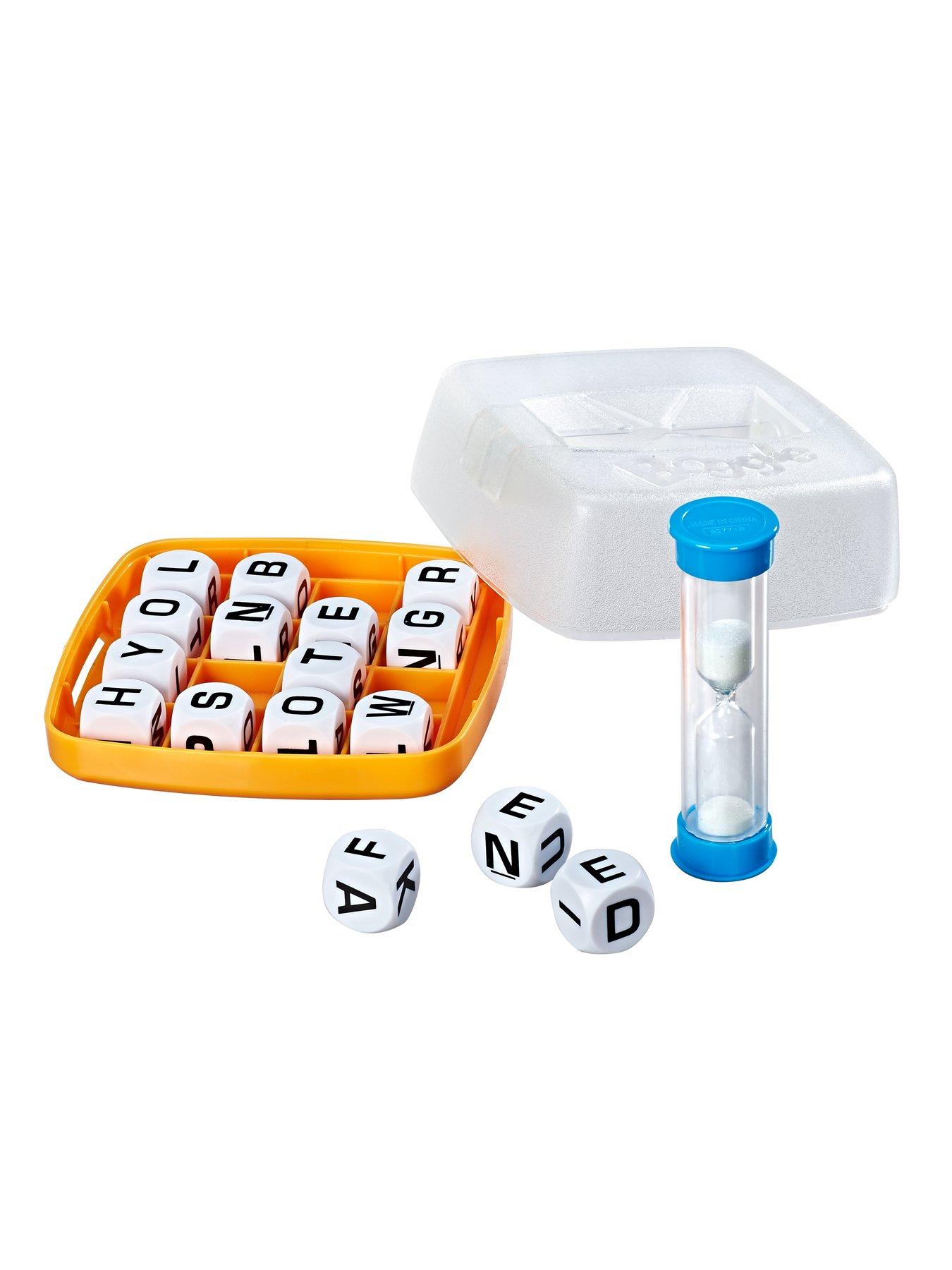 hasbro-boggle-classic-gameoutfit