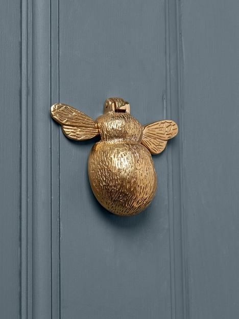 cox-cox-bumble-bee-door-knocker-solid-brass