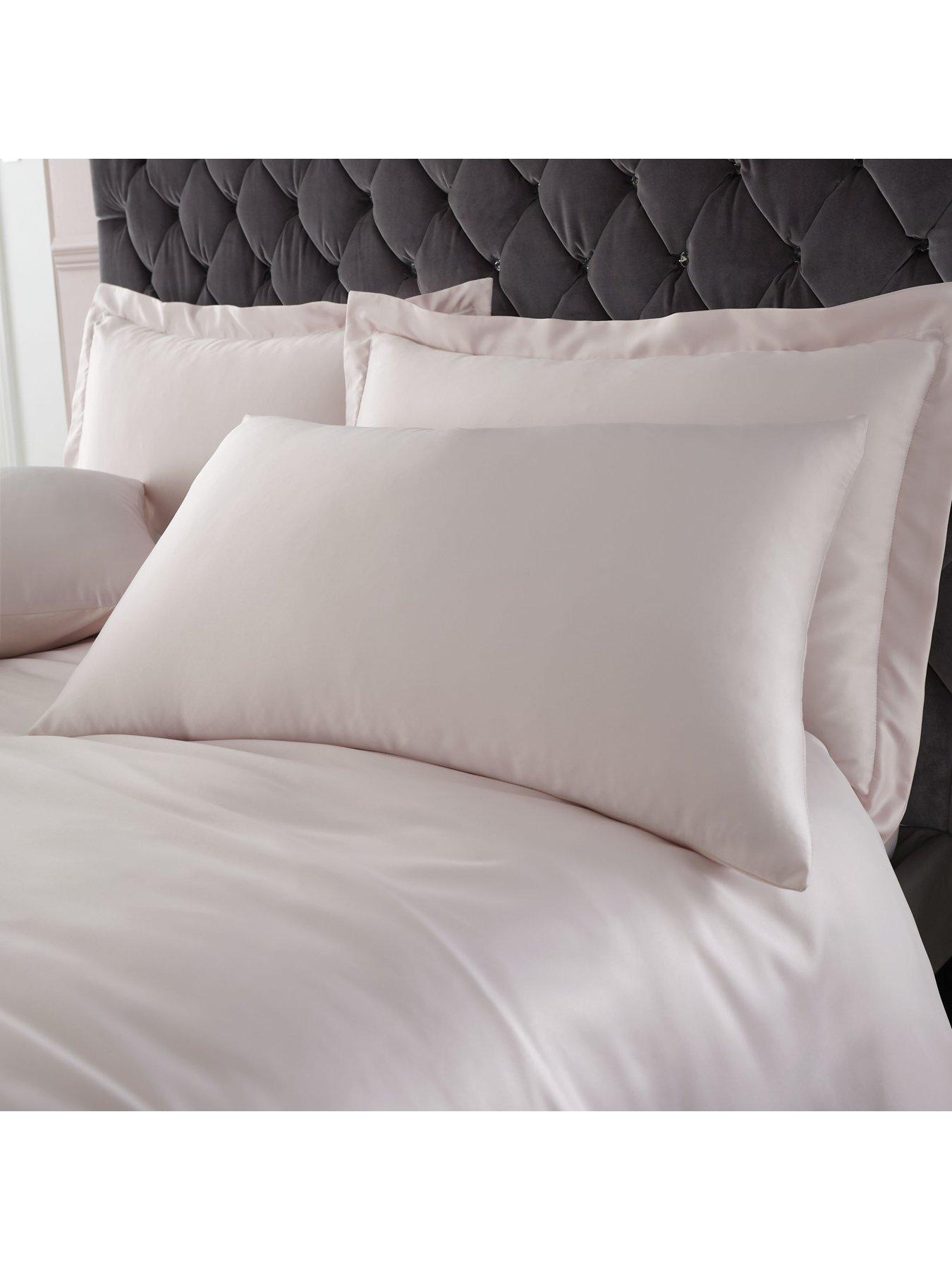 catherine-lansfield-standard-pillowcase-pair-blush