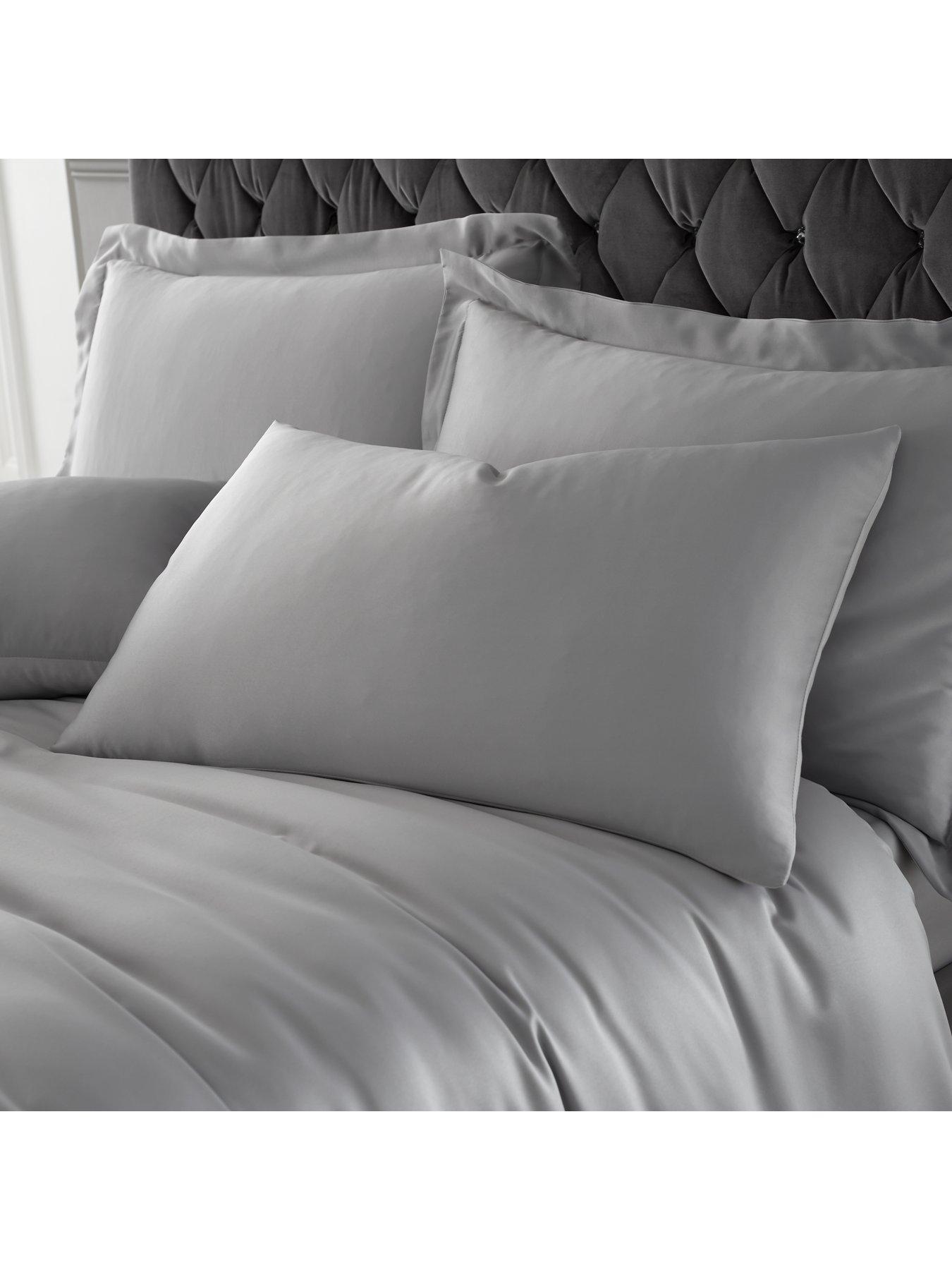Image 1 of 3 of Catherine Lansfield Standard Pillowcase Pair - Blush