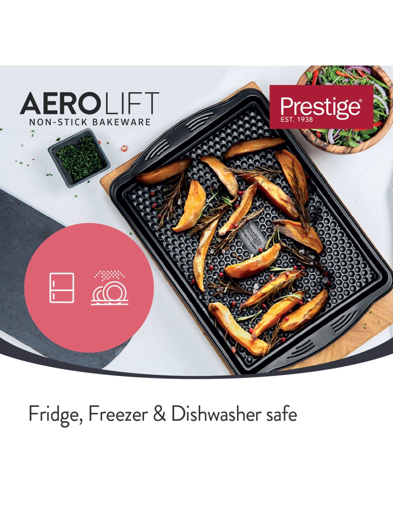 prestige-aerolift-roast-amp-bake-setdetail