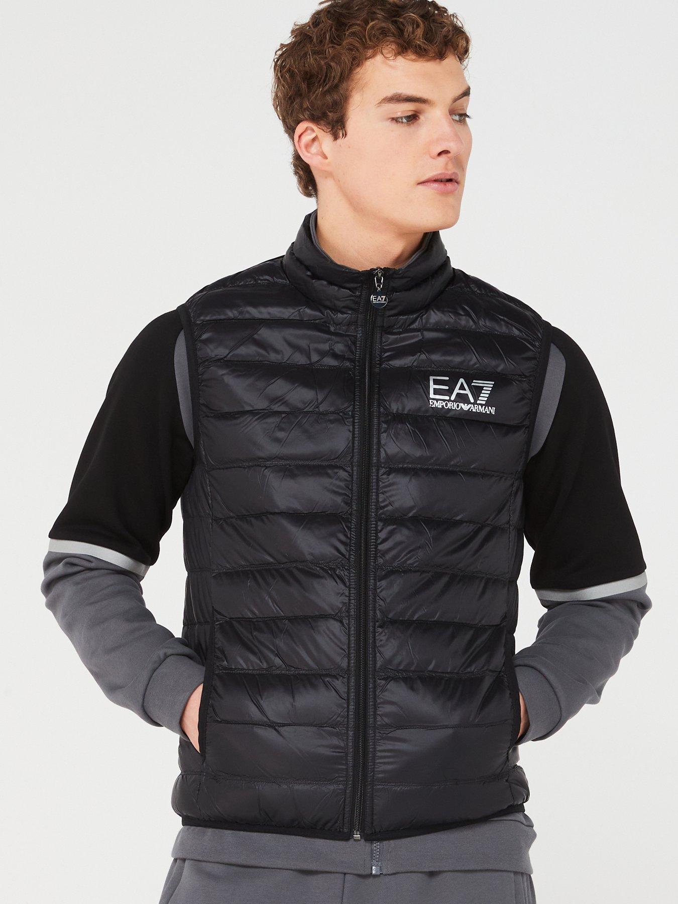 ea7-emporio-armani-core-id-down-padded-gilet-blackoutfit