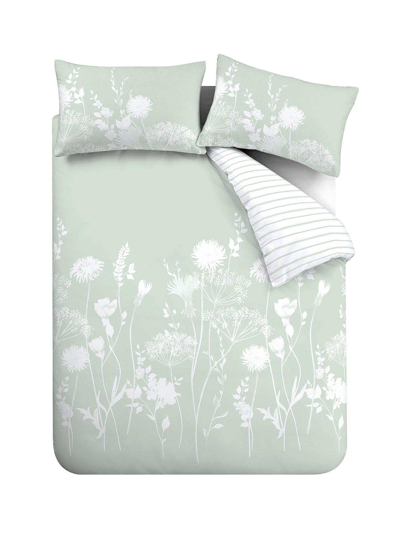 catherine-lansfield-meadowsweet-floral-duvet-covernbspset-green