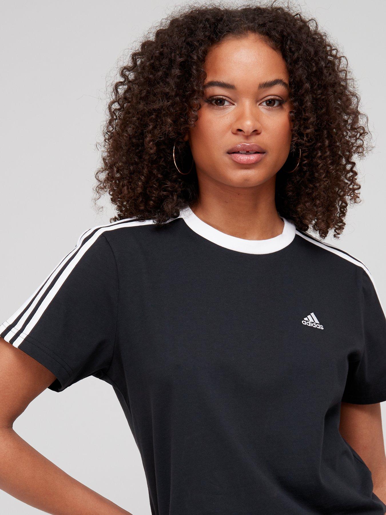 adidas-sportswear-essentials-3-stripes-boyfriend-tee-blackwhiteoutfit