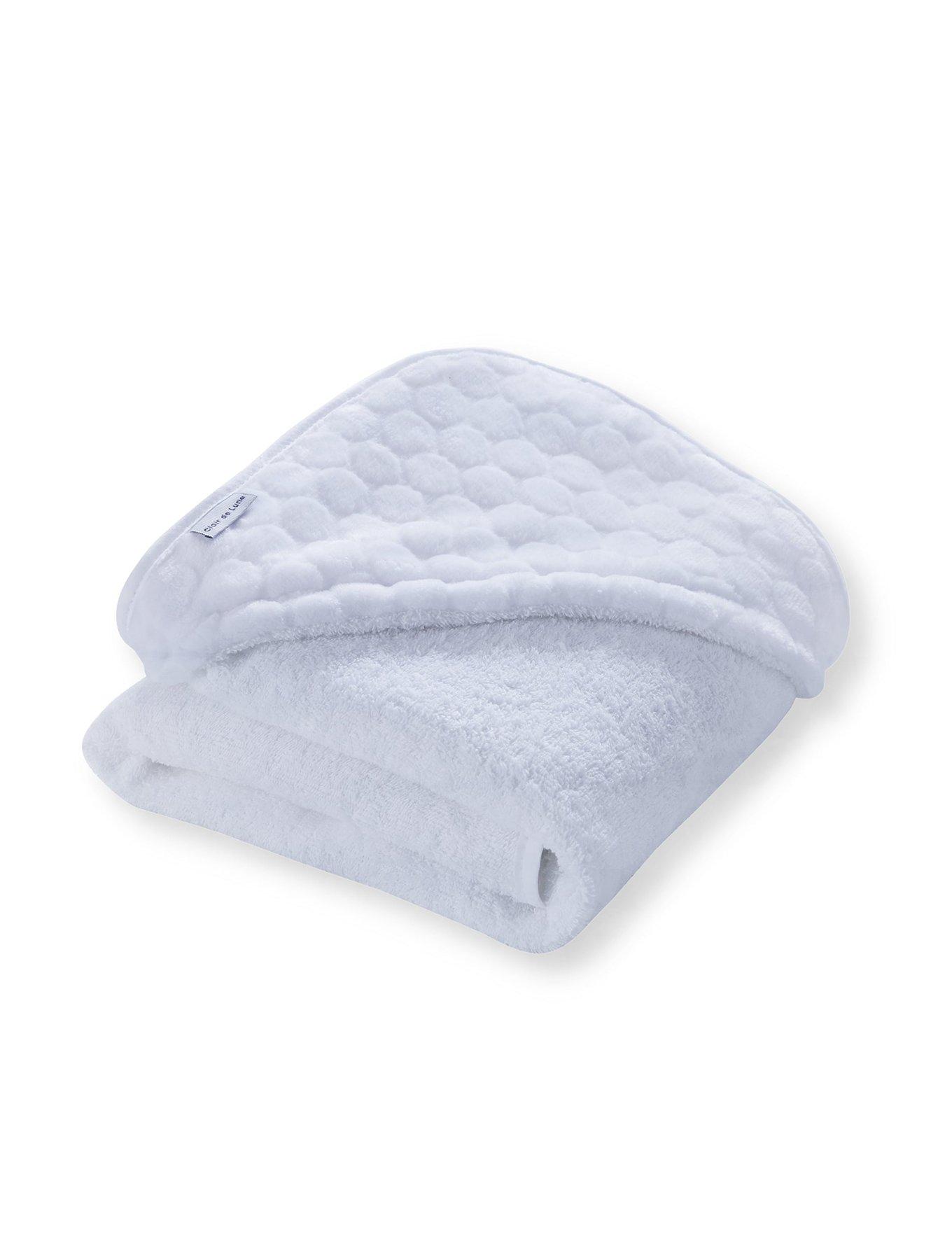 clair-de-lune-marshmallow-baby-hooded-towel-70-x-70-cm-whitestillFront