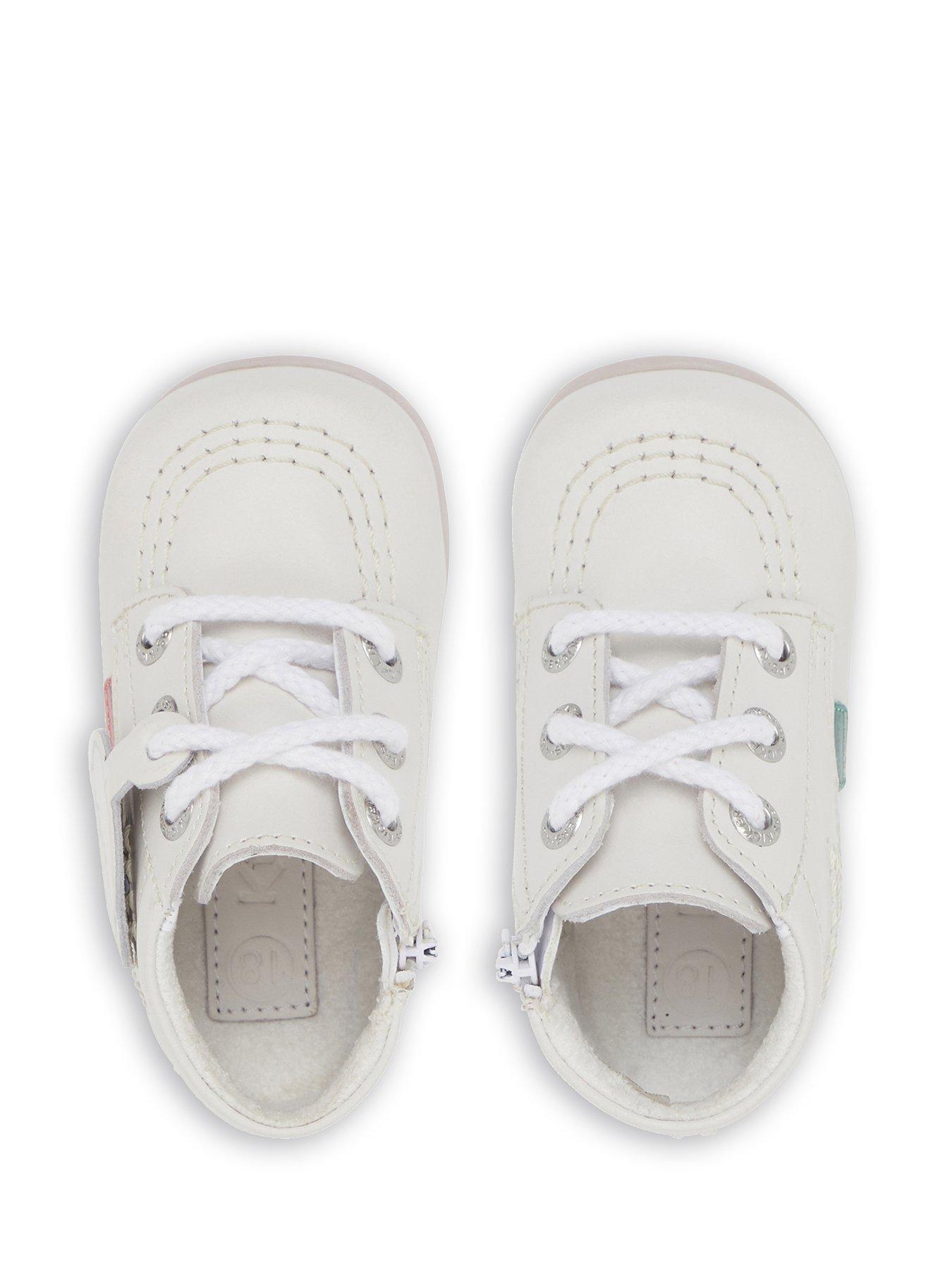 kickers-baby-kick-hi-boot-whiteoutfit