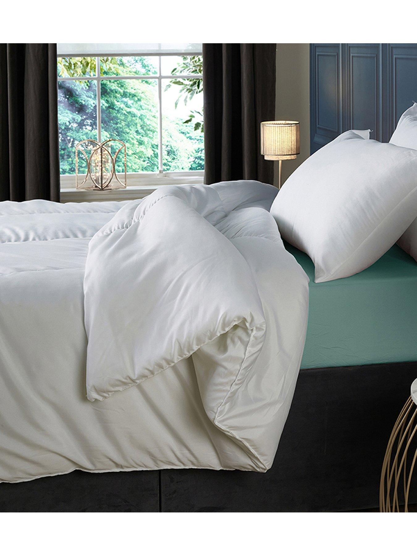 the-very-collection-anti-bacterial-105-tog-duvet-whitedetail