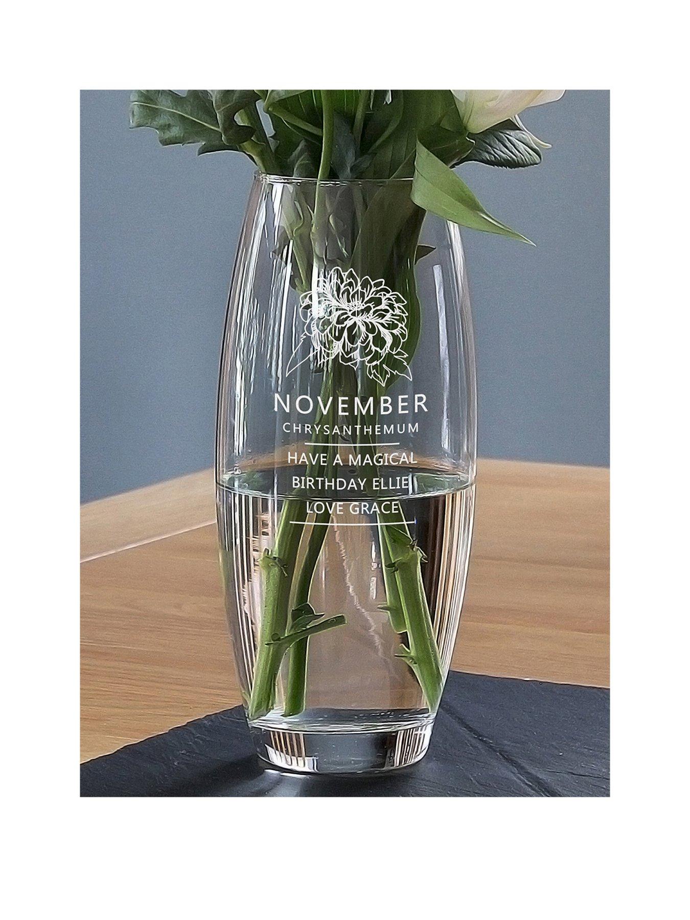 the-personalised-memento-company-personalised-birth-flower-engraved-vase