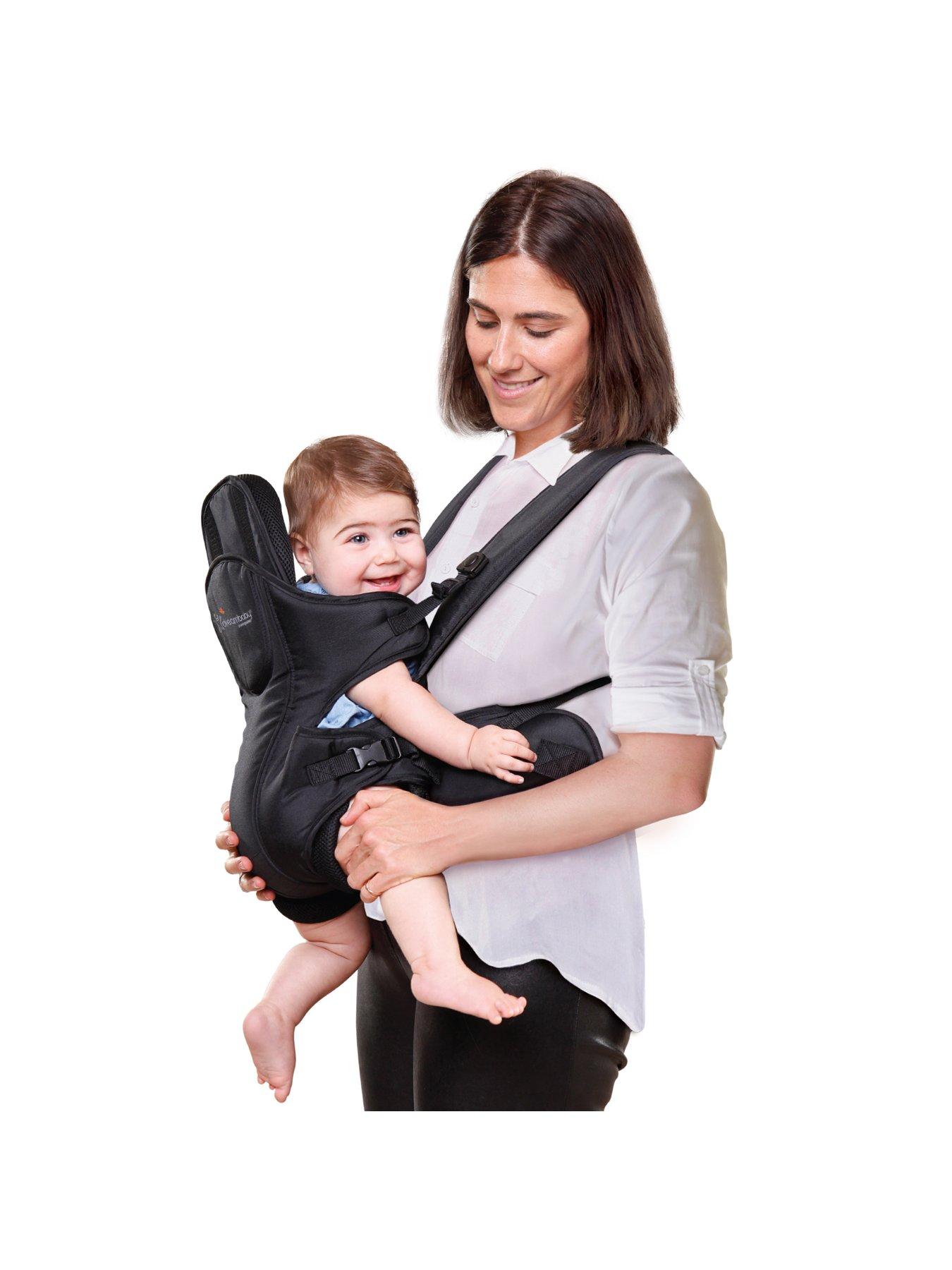 dreambaby-ergonomic-manhattannbspbaby-carrier-blackoutfit