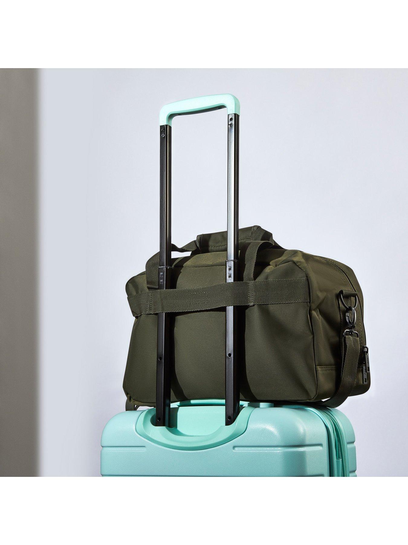 rock-luggage-platinum-olive-green-underseat-holdalloutfit