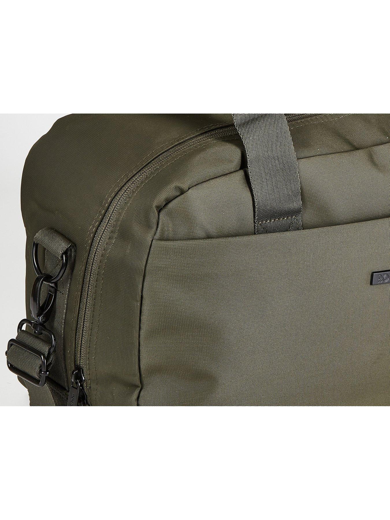 rock-luggage-platinum-olive-green-underseat-holdalldetail