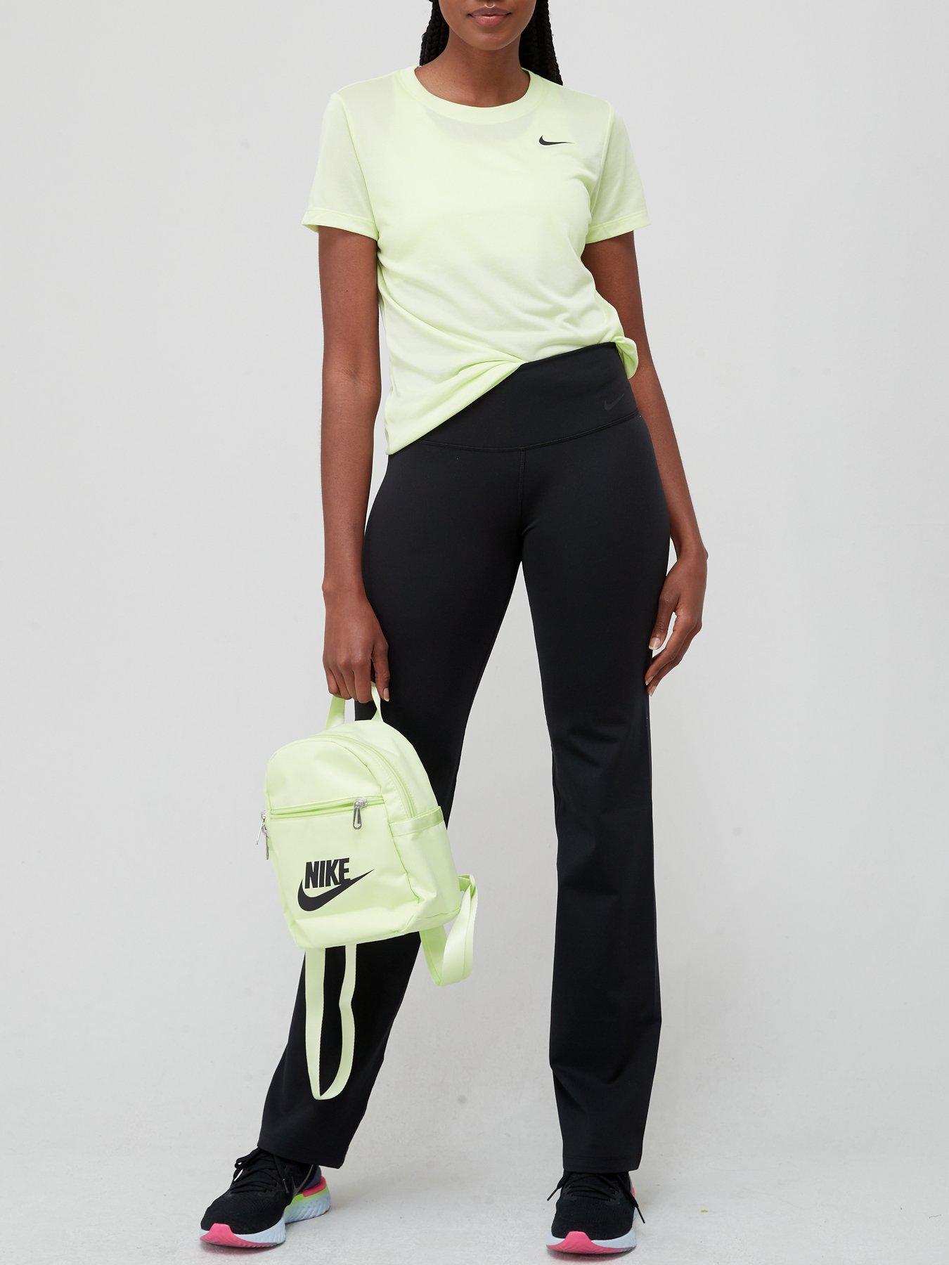 As Women's Nike Bliss Victory Pants, Women's Fashion, New Undergarments &  Loungewear on Carousell