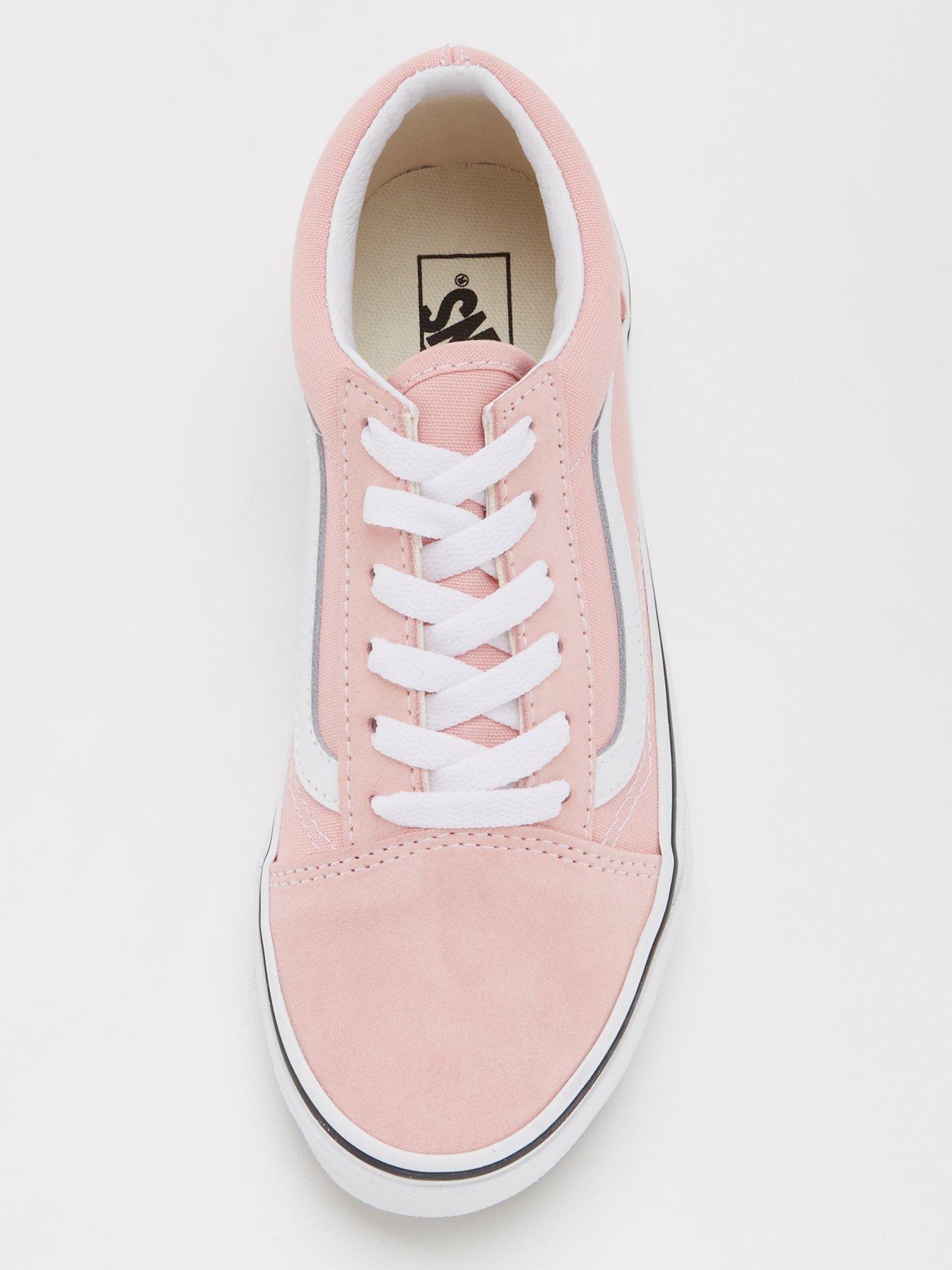 vans-junior-girls-old-skool-trainer-pinkwhiteoutfit