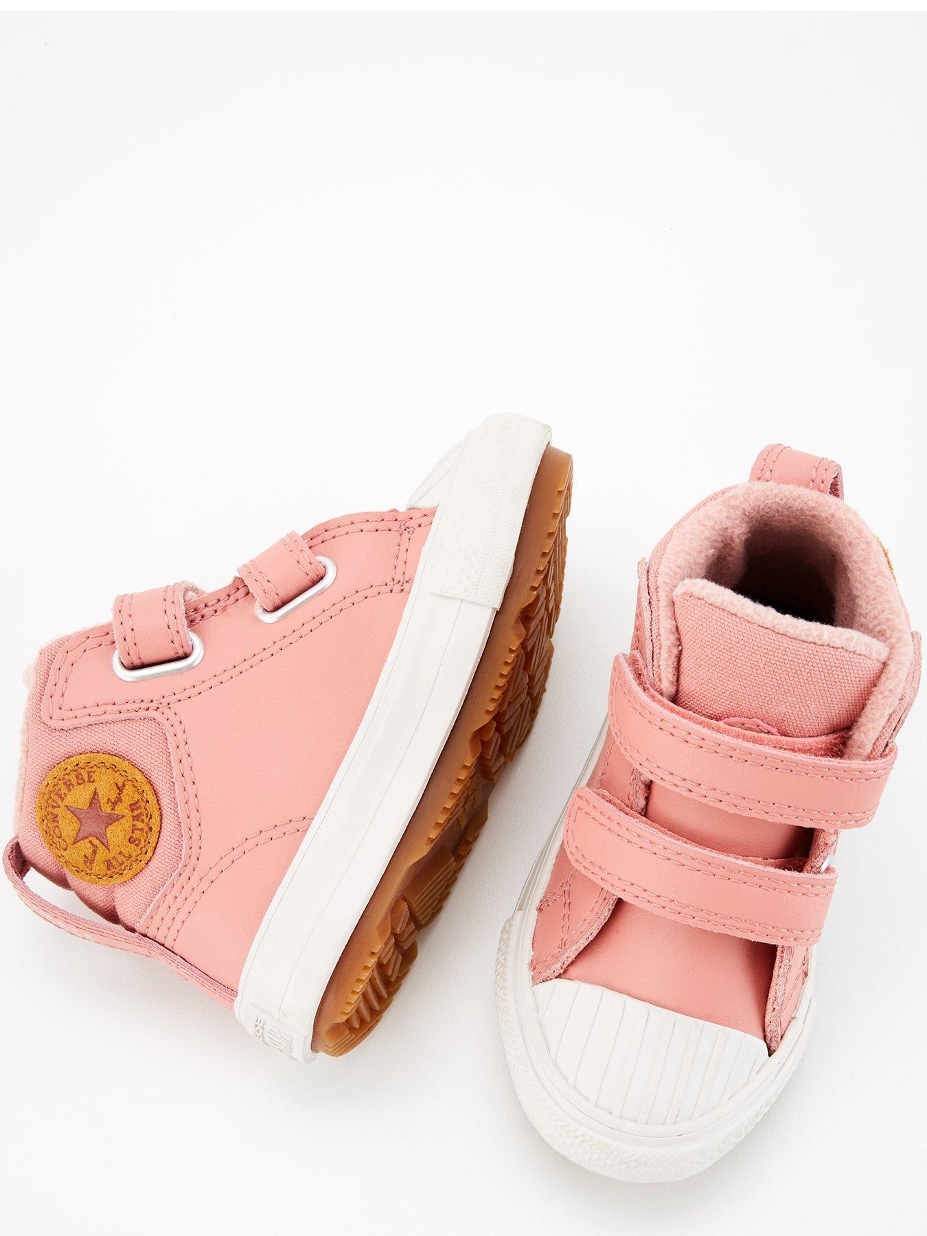 converse-chuck-taylor-all-star-berkshire-boot-hi-infant-trainer-pinkwhitenbspoutfit