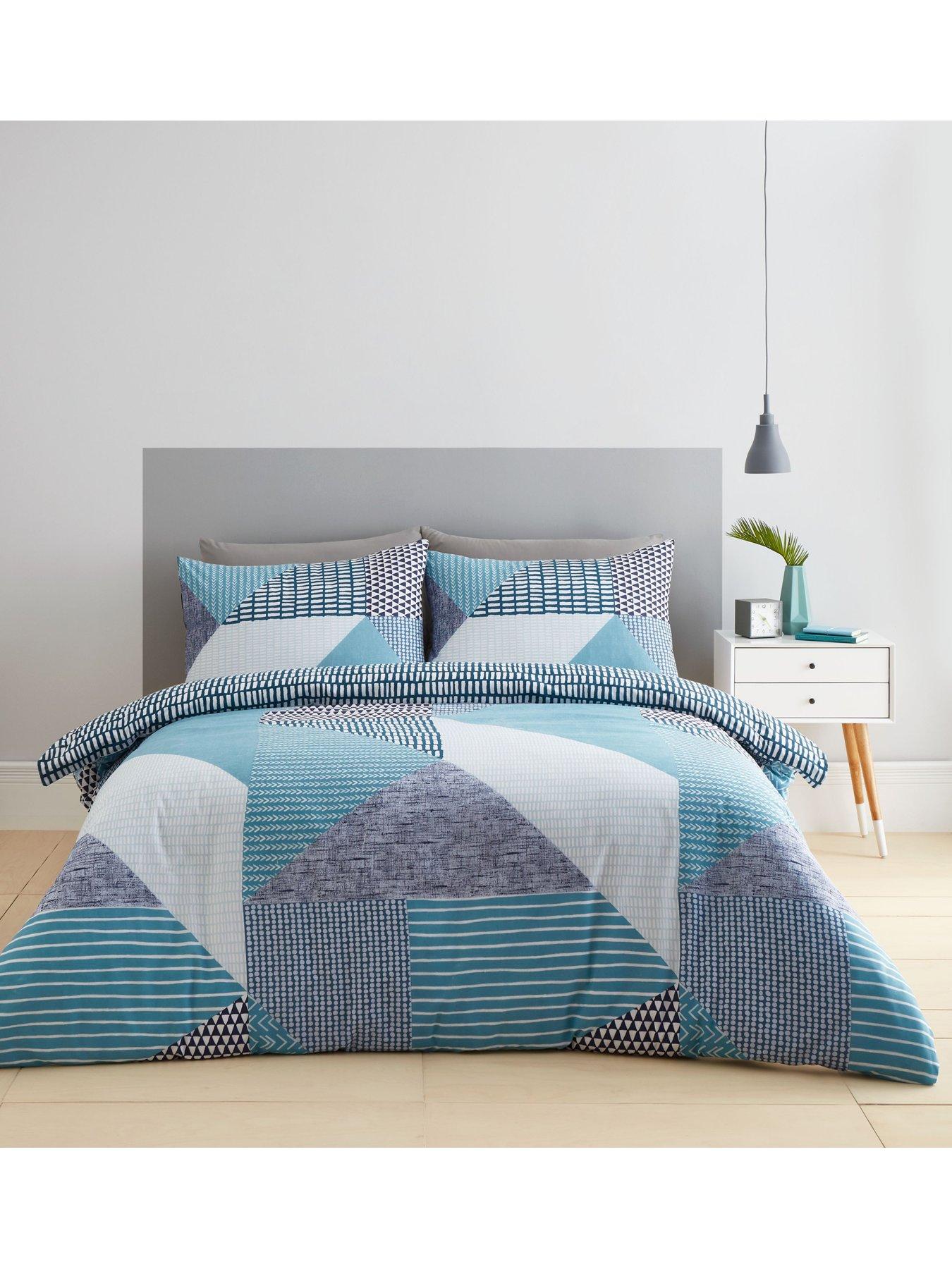 Image of Catherine Lansfield Catherine Lansfield Larsson Geo Duvet Cover Set - Teal