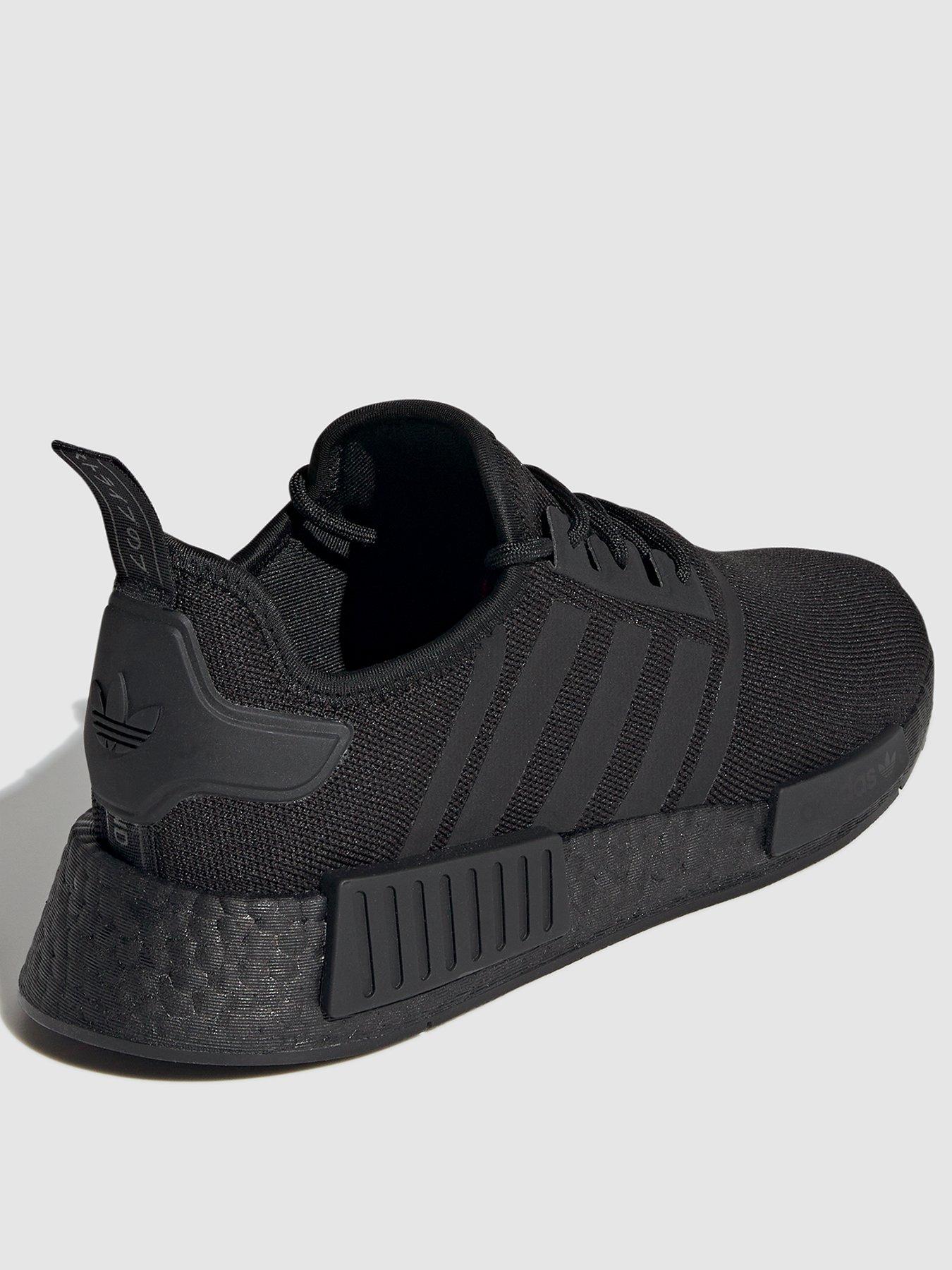 Adidas originals shop black trainers