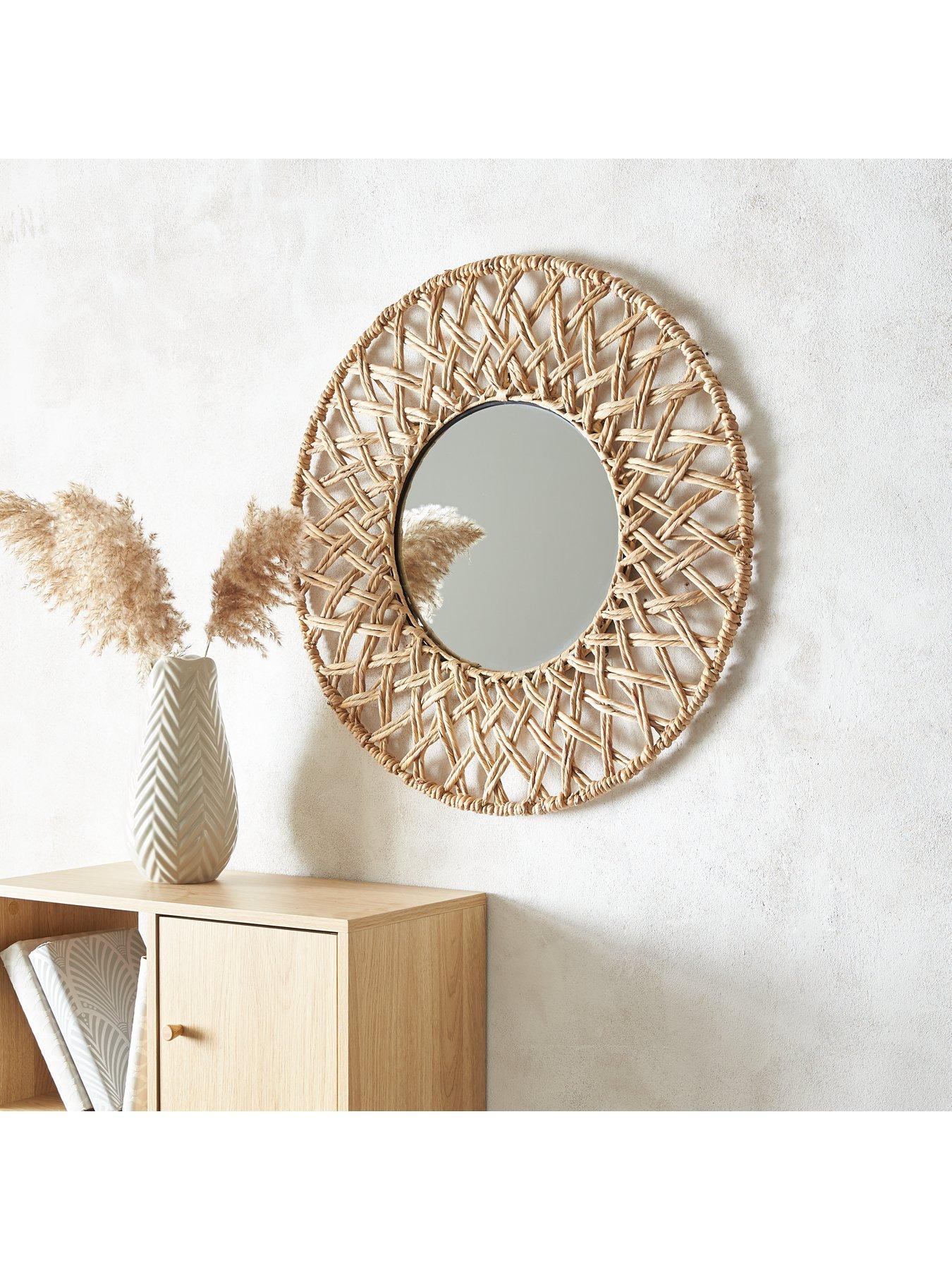 very-home-sienna-round-water-hyacinth-mirror-70cmstillFront