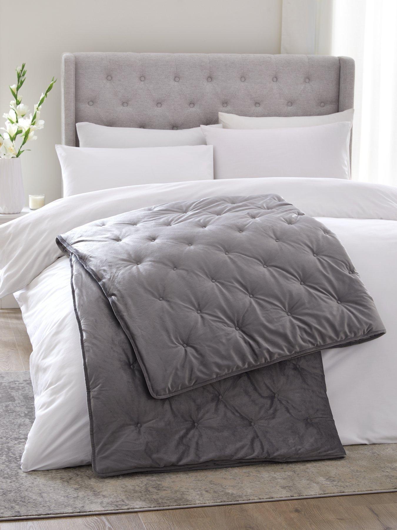 very-home-luxury-velvet-quilted-throw-grey