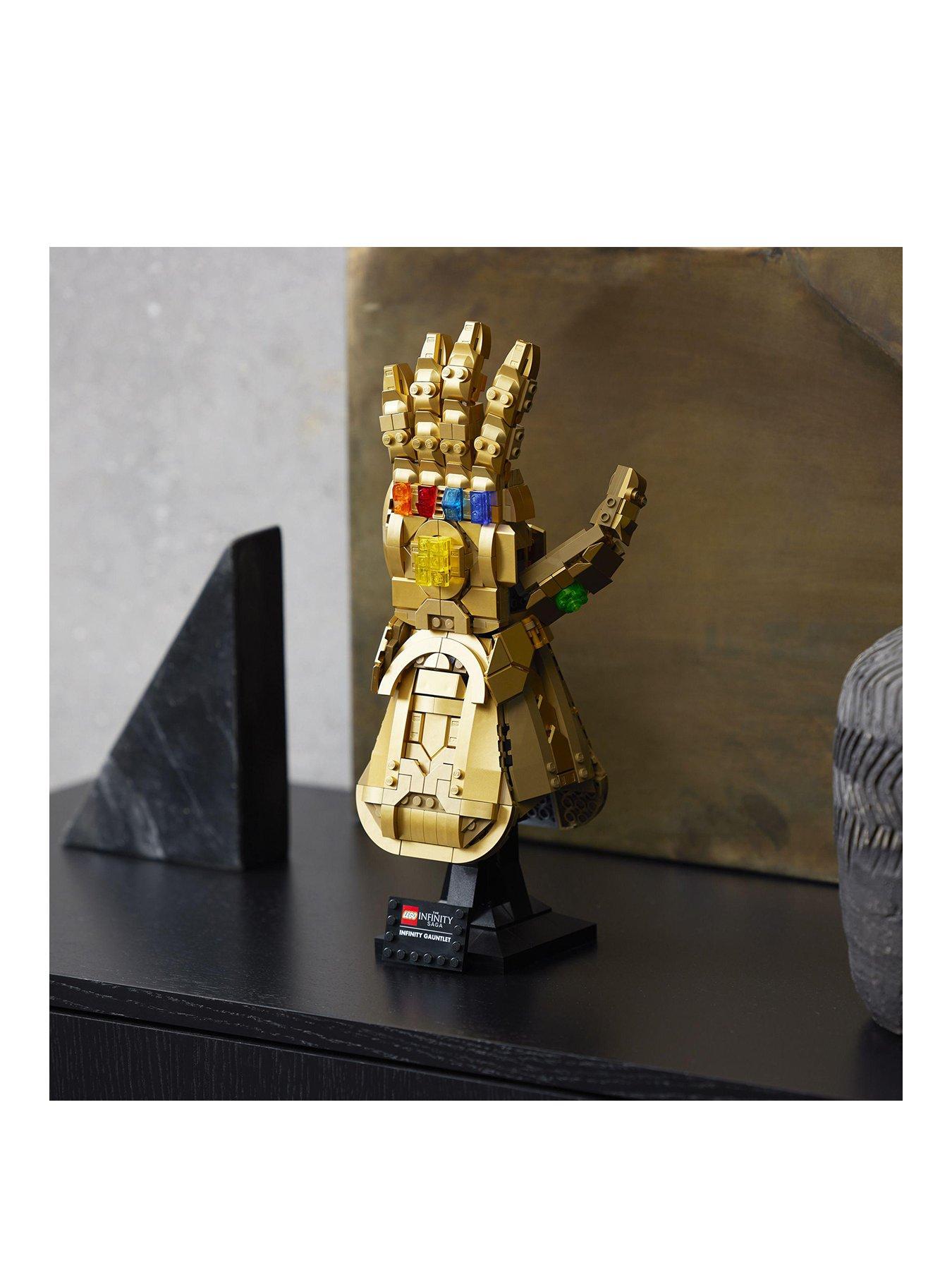 lego-marvel-infinity-gauntletback