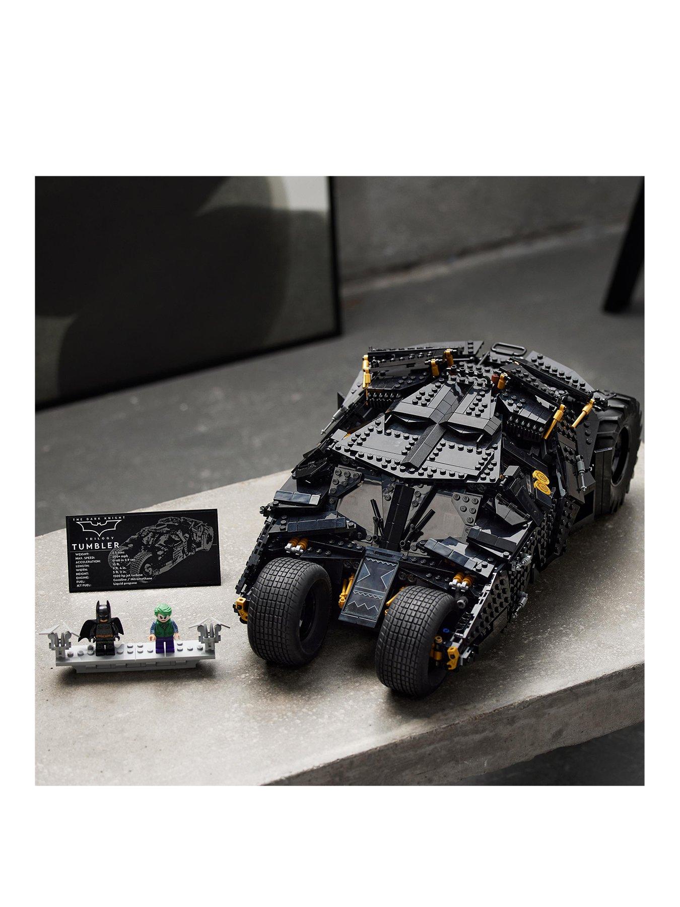 lego-batman-batmobile-tumbler-building-set-76240stillFront