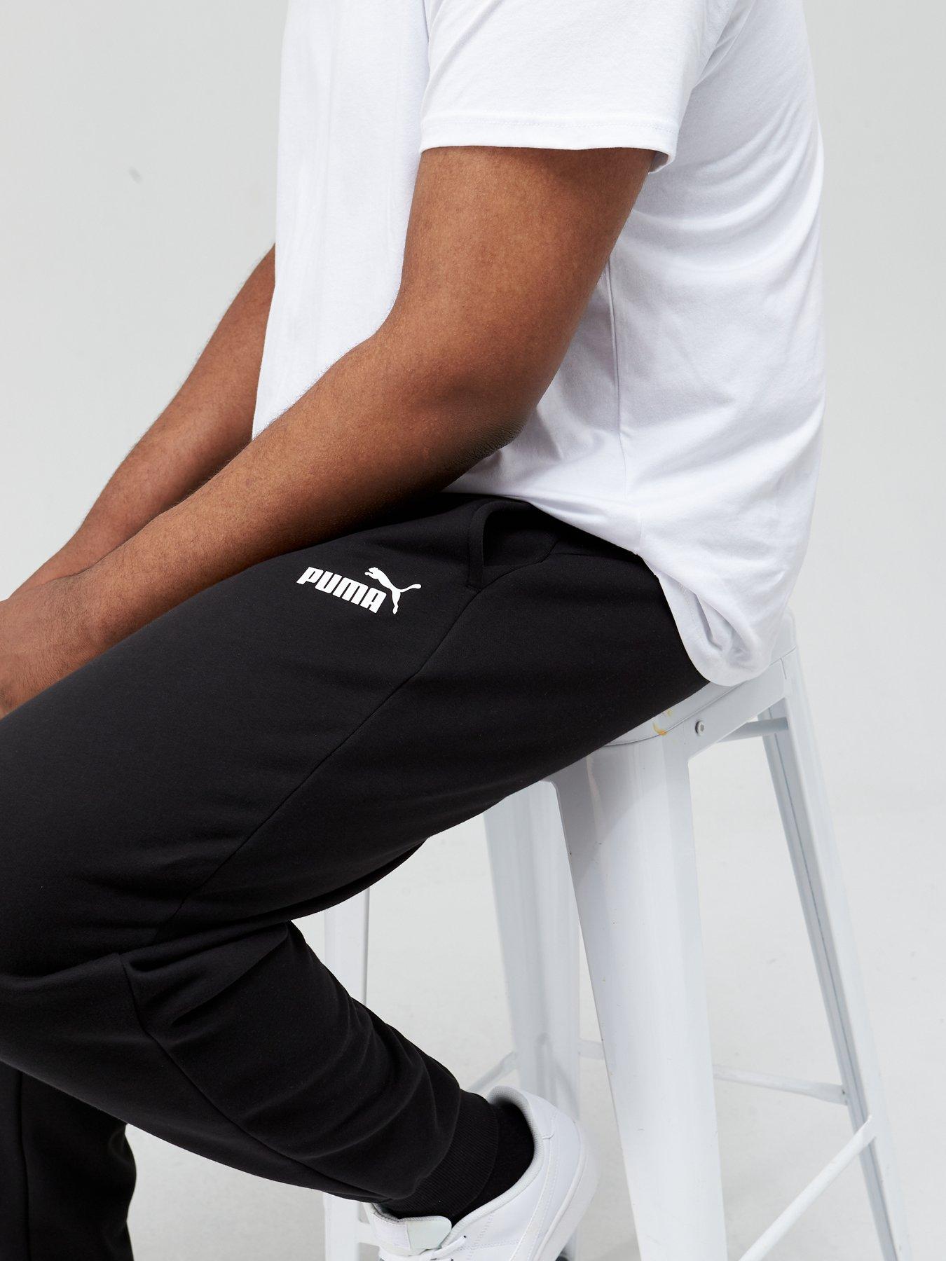 puma-plus-size-essential-logo-joggers-blackoutfit