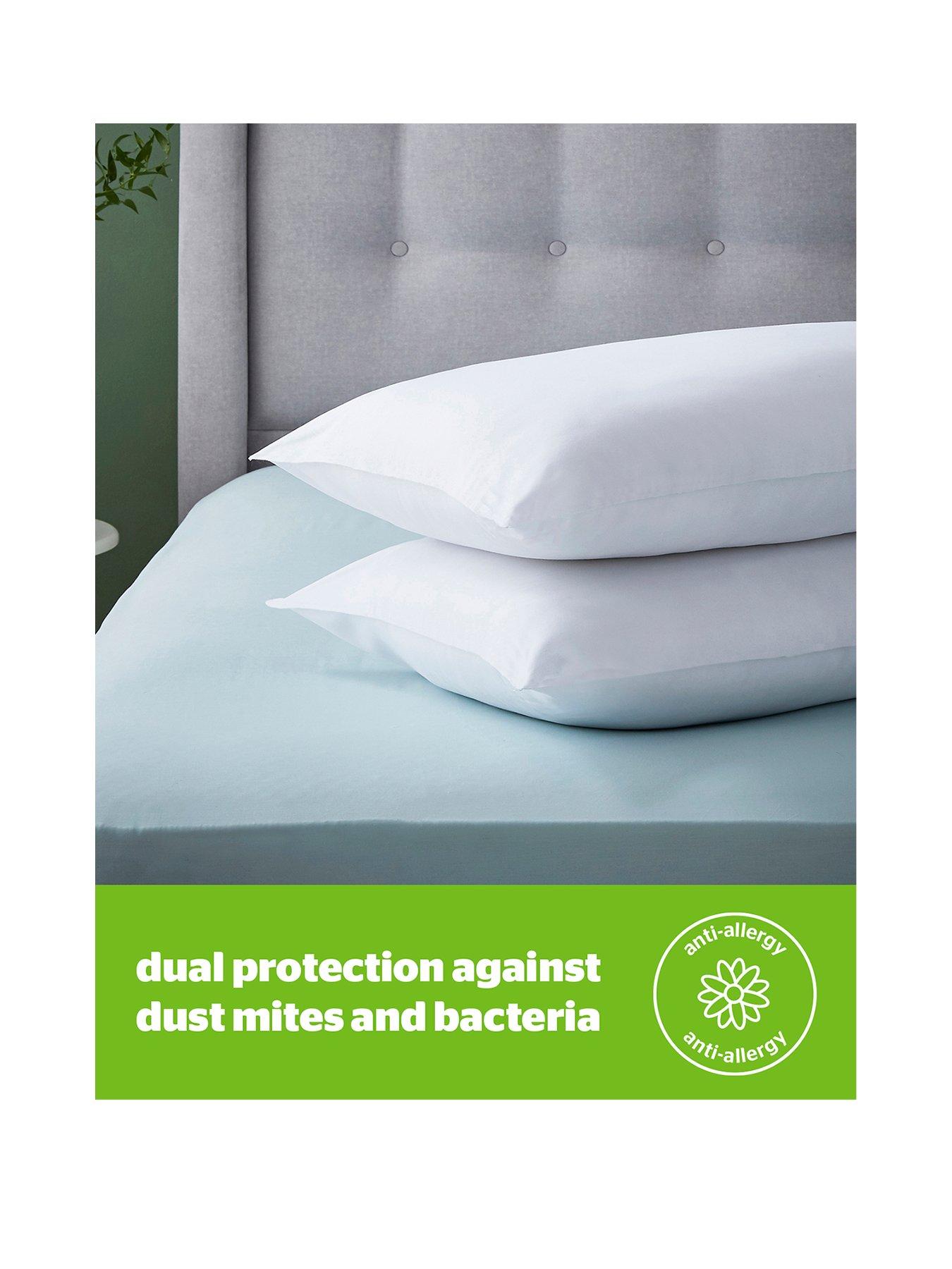 silentnight-antinbspallergy-anti-bacterial-pillow-pairstillFront