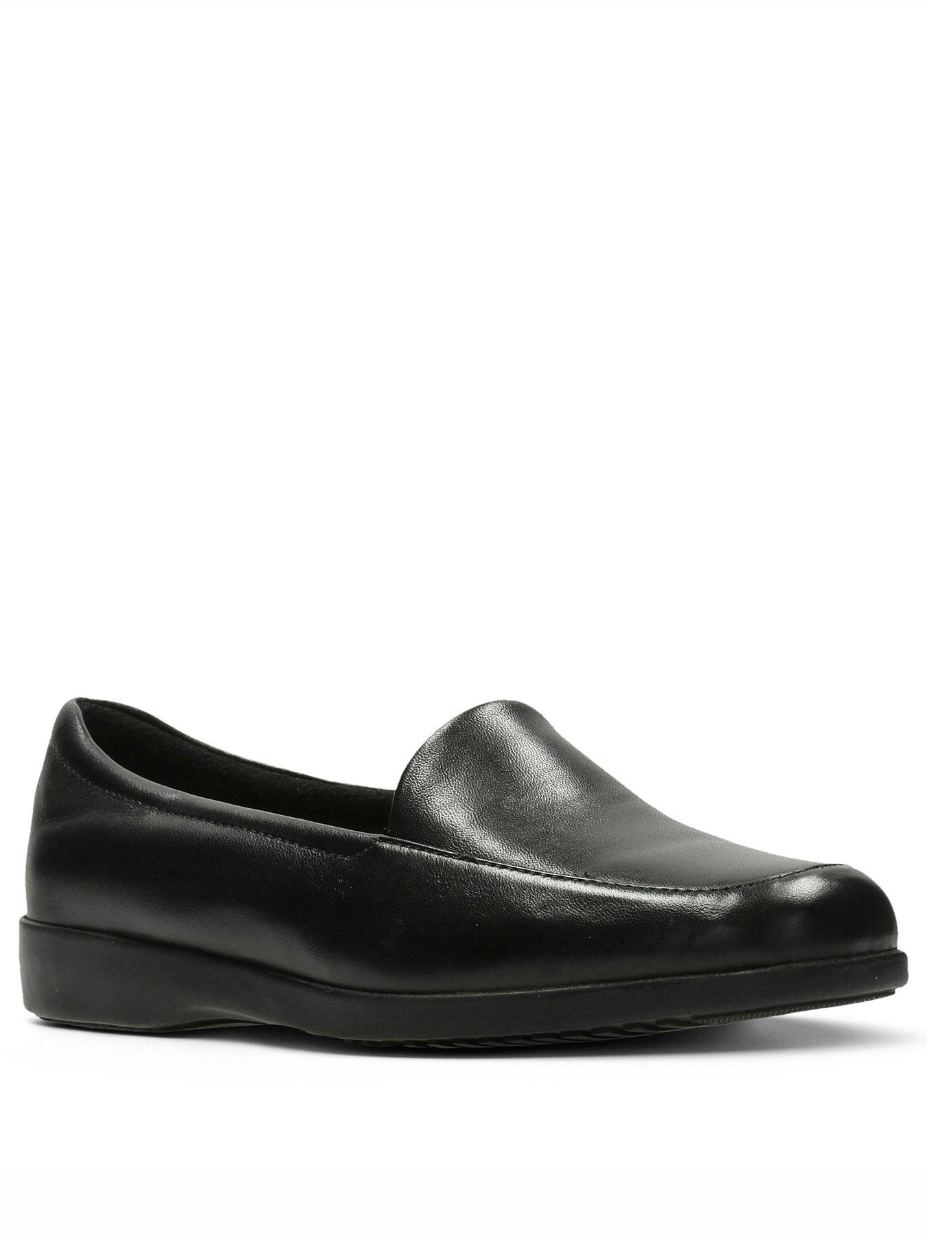 Clarks ladies cheap black flat shoes